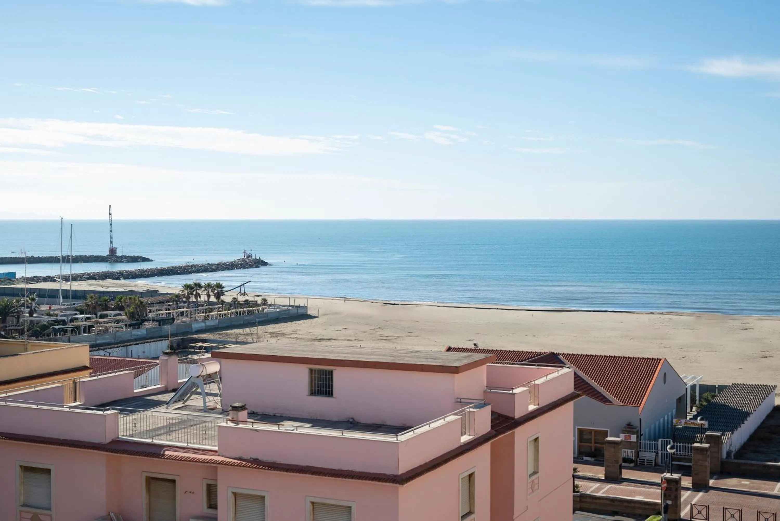 Sea view in Lola Piccolo Hotel e Appartamenti