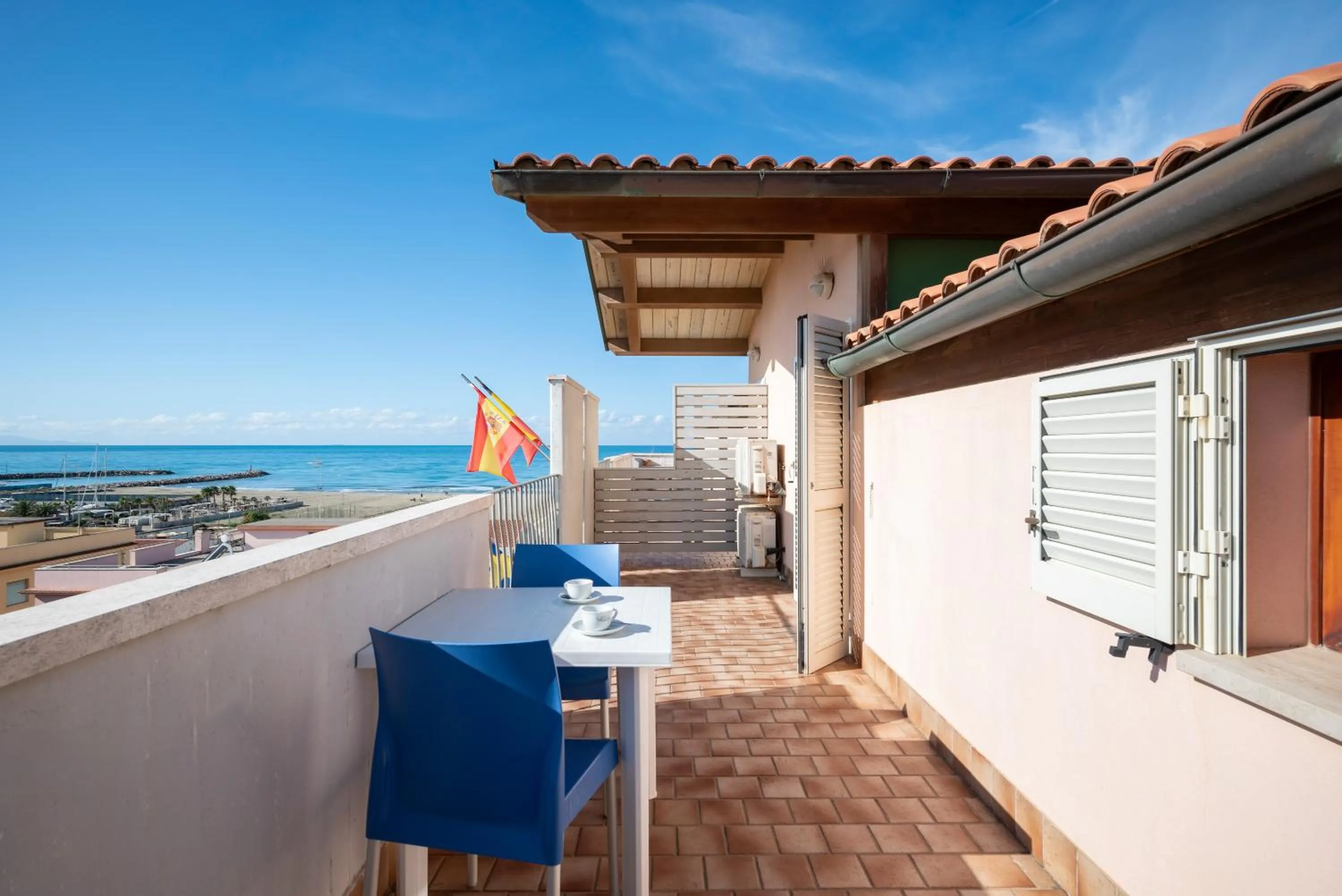 Day in Lola Piccolo Hotel e Appartamenti