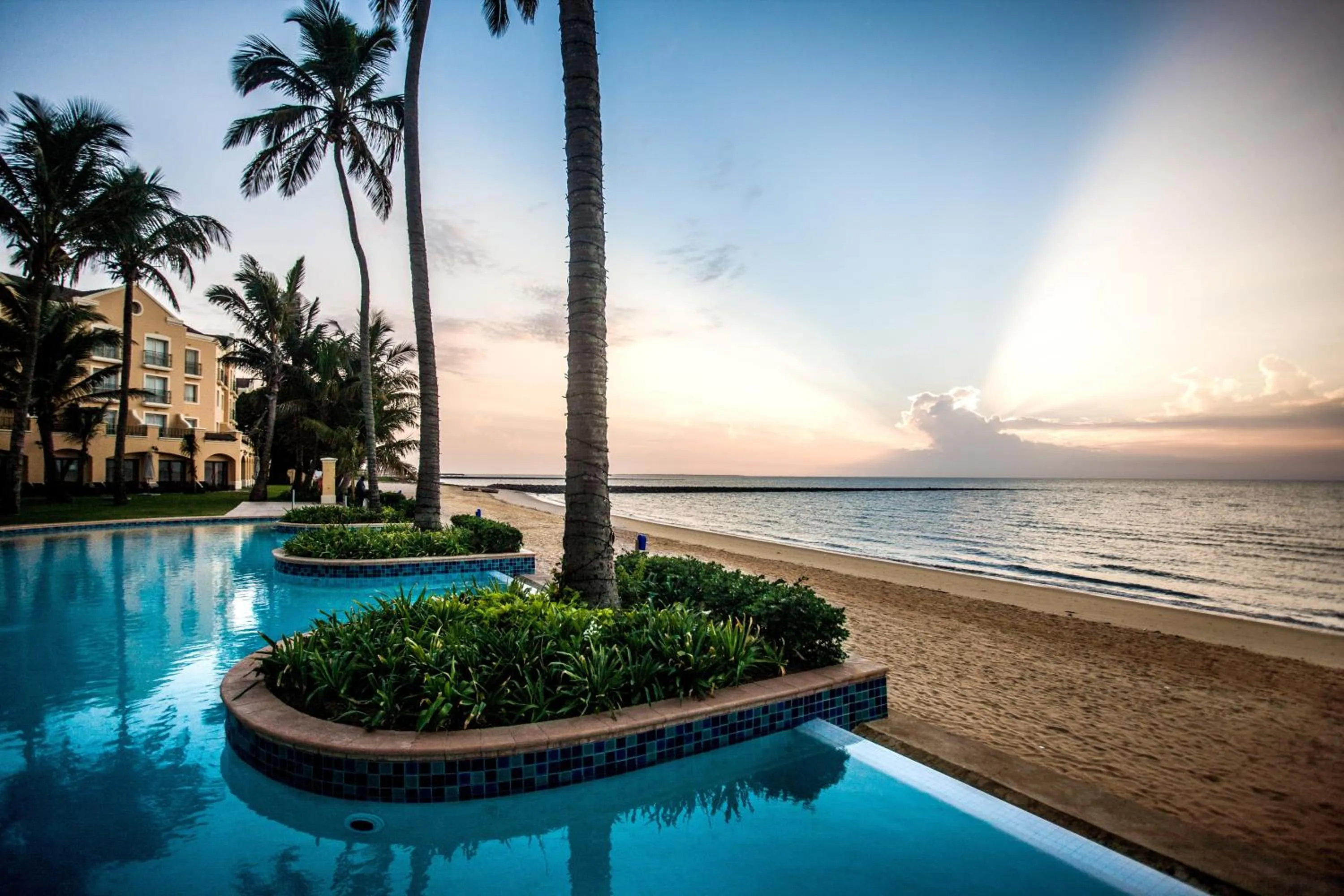 Beach in Southern Sun Maputo