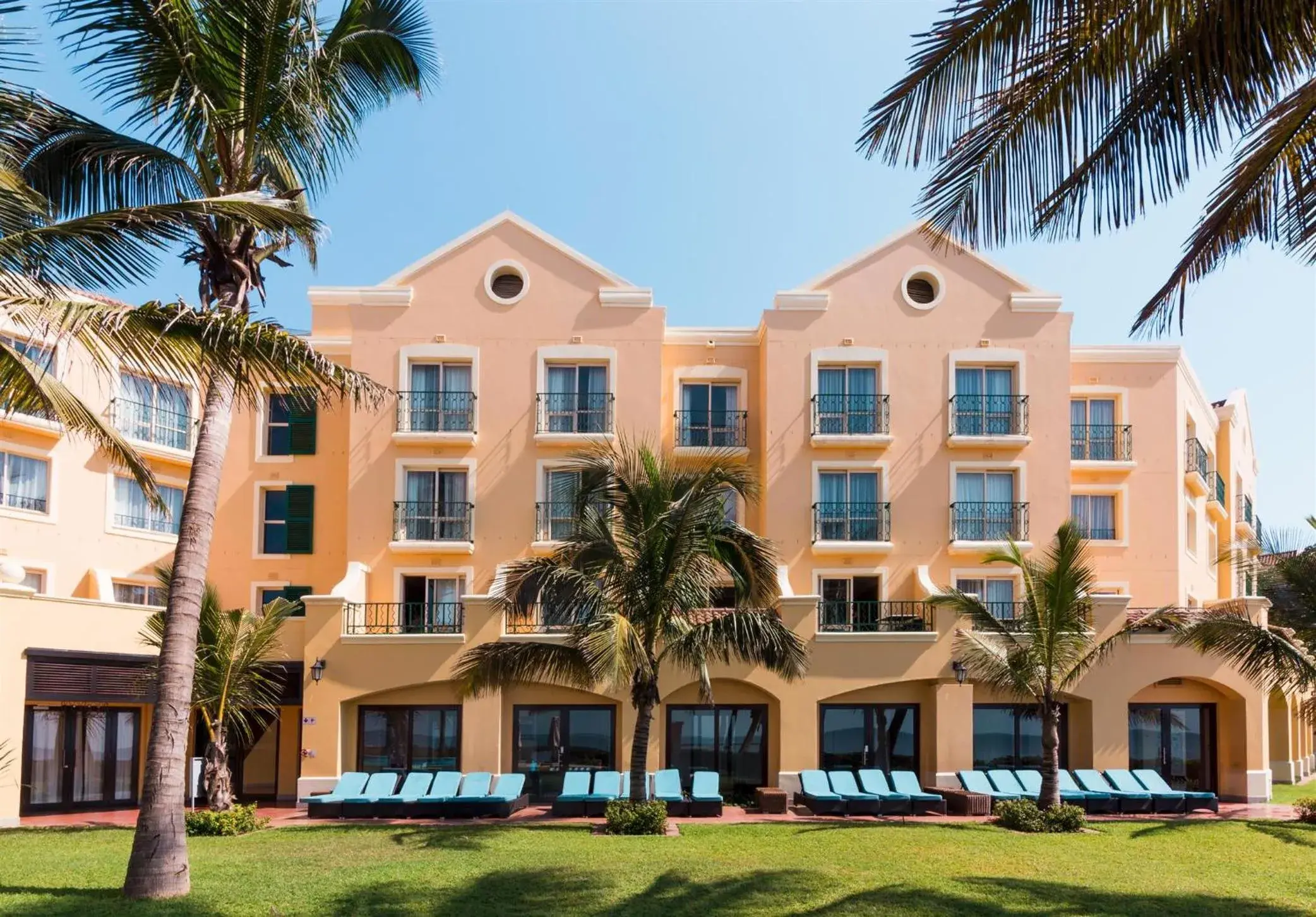 Property building in Southern Sun Maputo Property building in Southern Sun Maputo