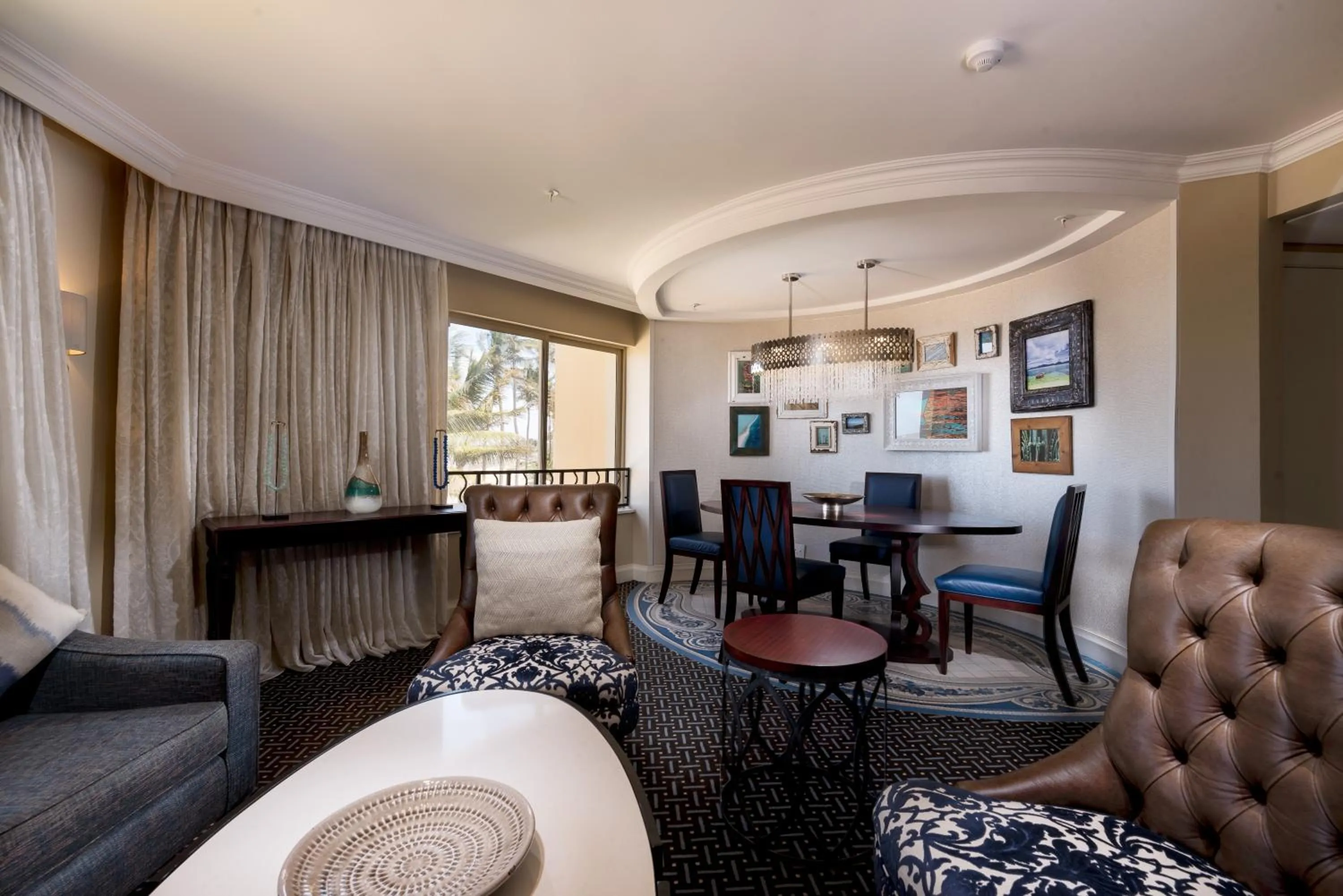 Shower in Southern Sun Maputo