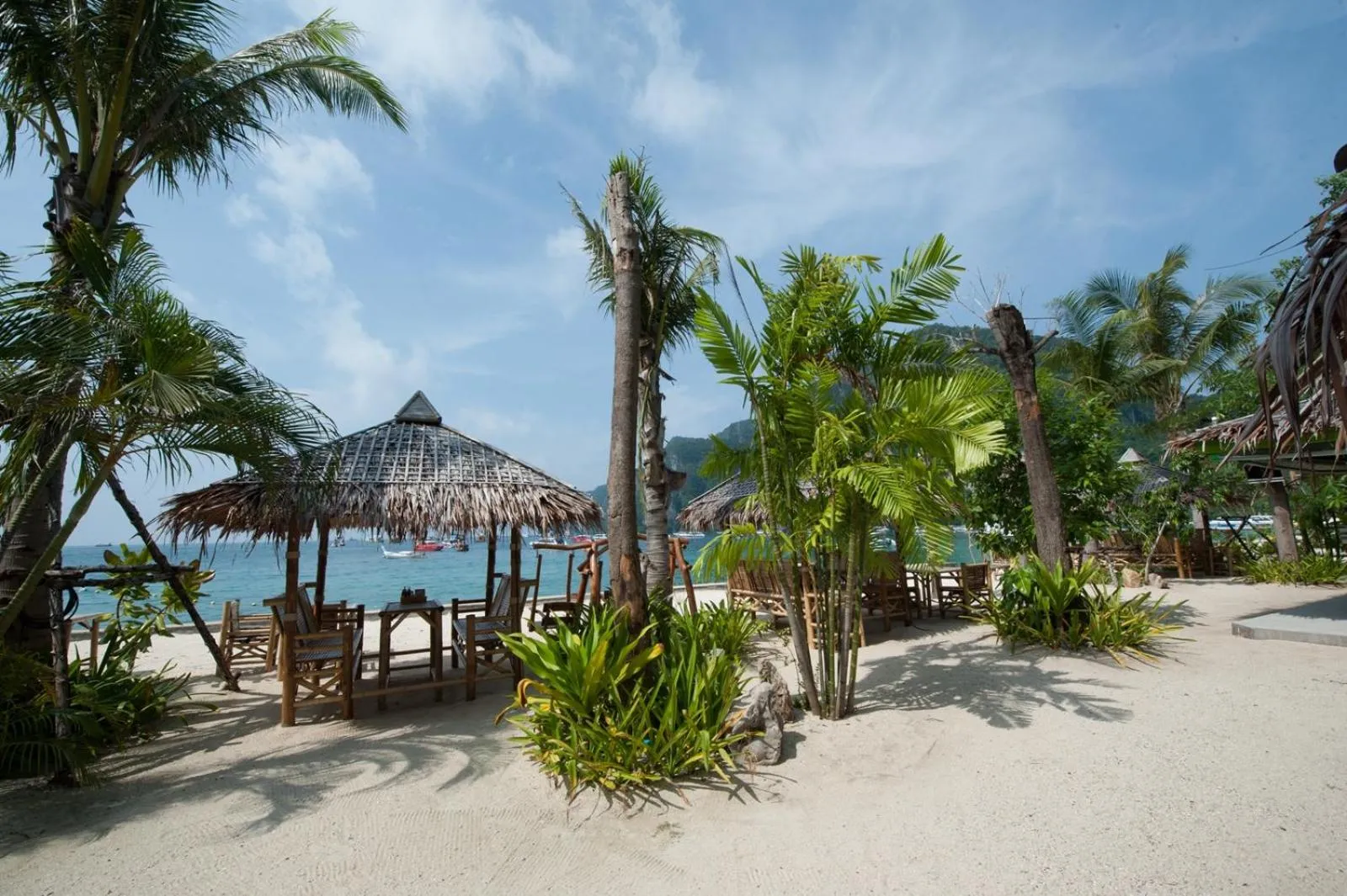 Phi Phi Island Cabana Hotel