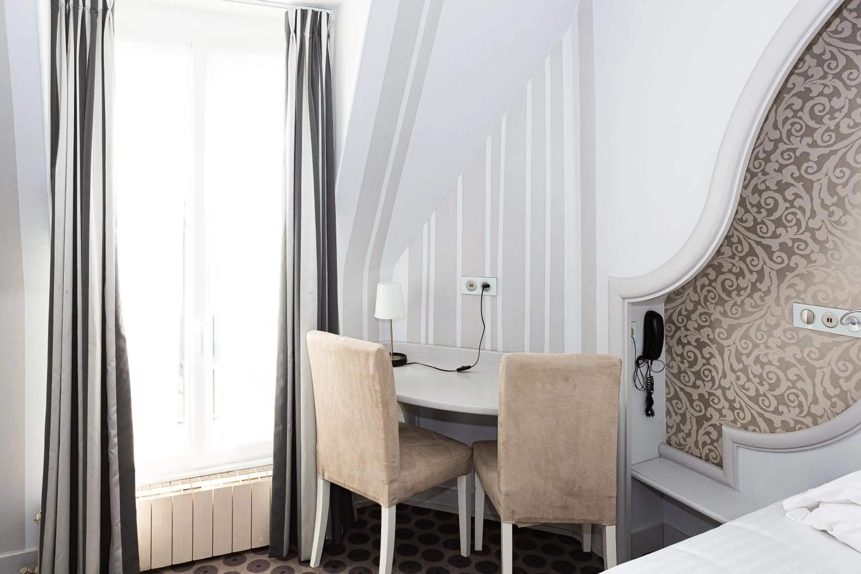 Bed in Hotel Bonaparte