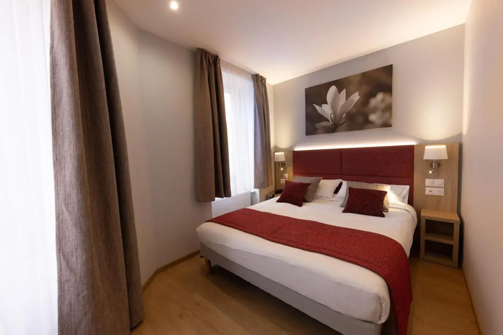 Double Room in Hotel Saint Augustin Double Room in Hotel Saint Augustin