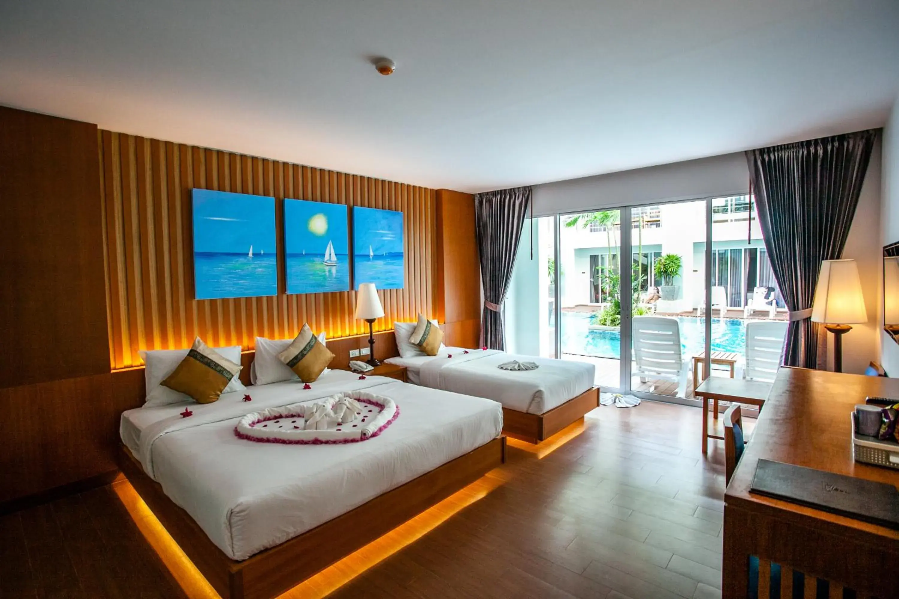 Bed in Phi Phi Harbour View Hotel-SHA Extra Plus Bed in Phi Phi Harbour View Hotel-SHA Extra Plus