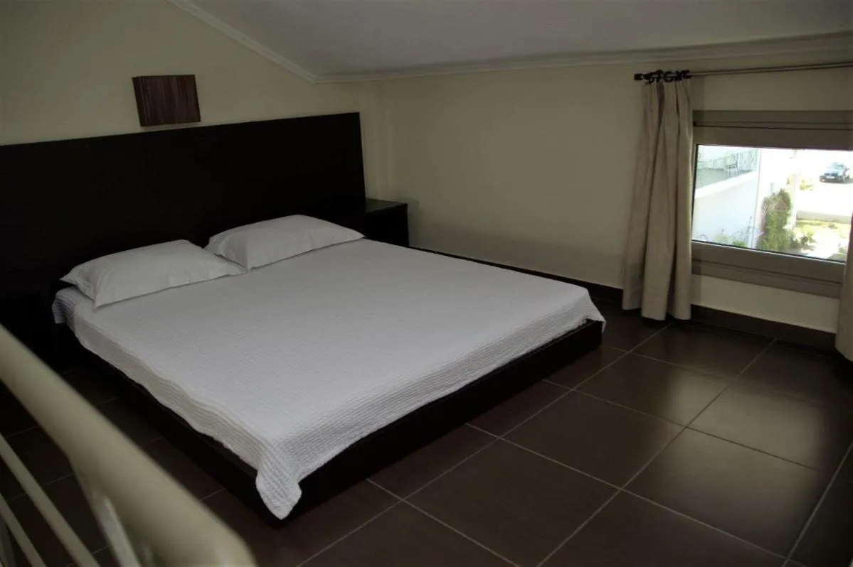 Bed in Alexander Inn