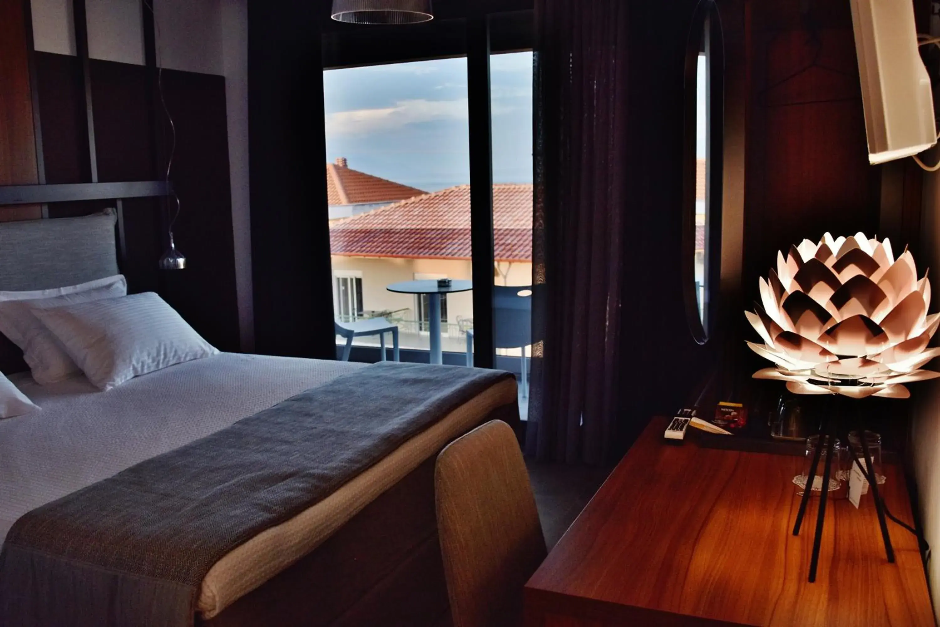 Photo of the whole room, Bed in Alexander Inn Photo of the whole room, Bed in Alexander Inn