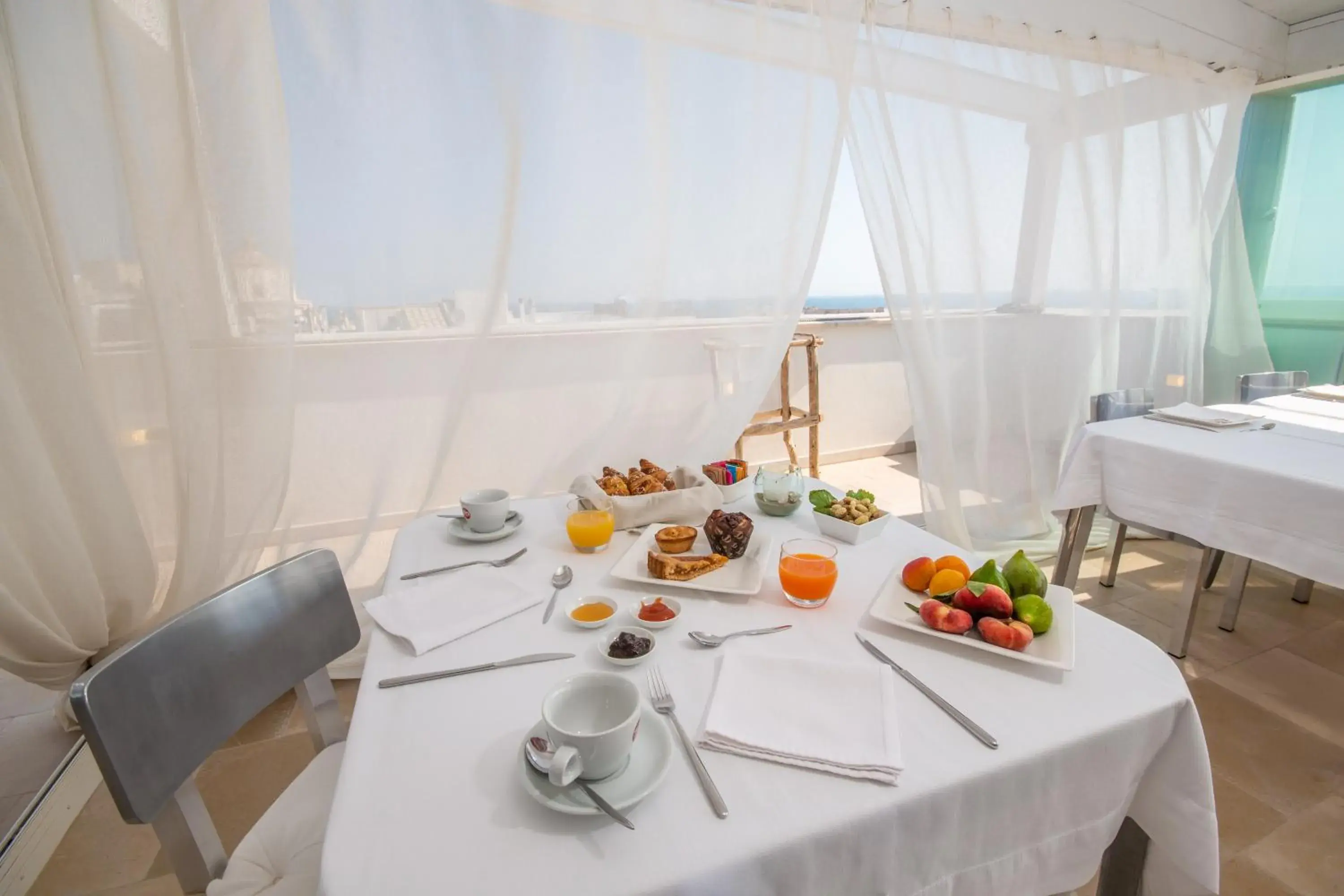 Continental breakfast in Giovì Relais Continental breakfast in Giovì Relais