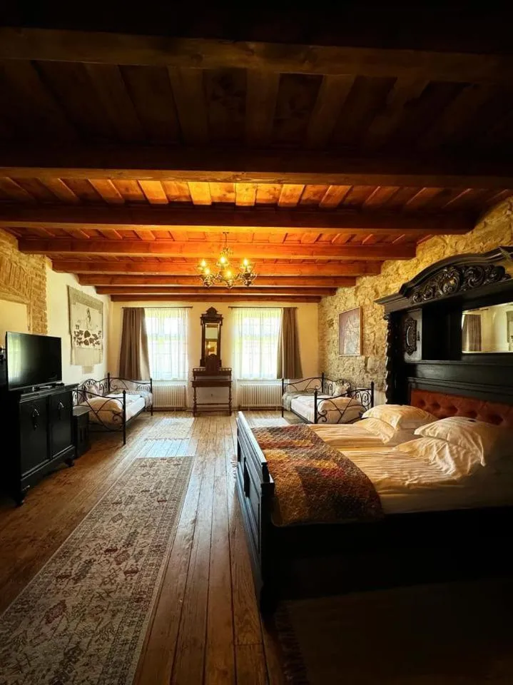 Bed in Fronius Boutique Residence