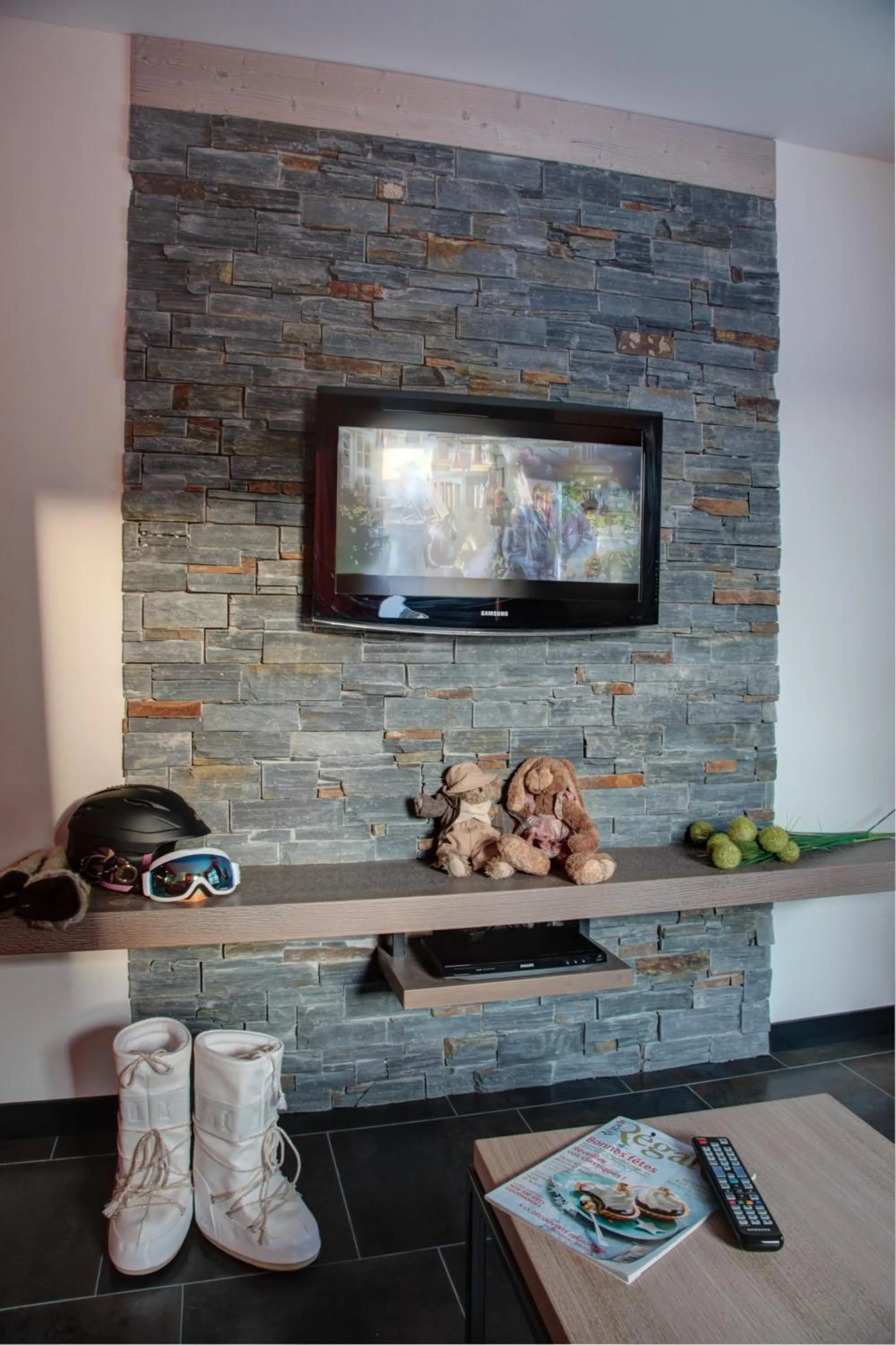 TV and multimedia in Residence Montana Plein Sud