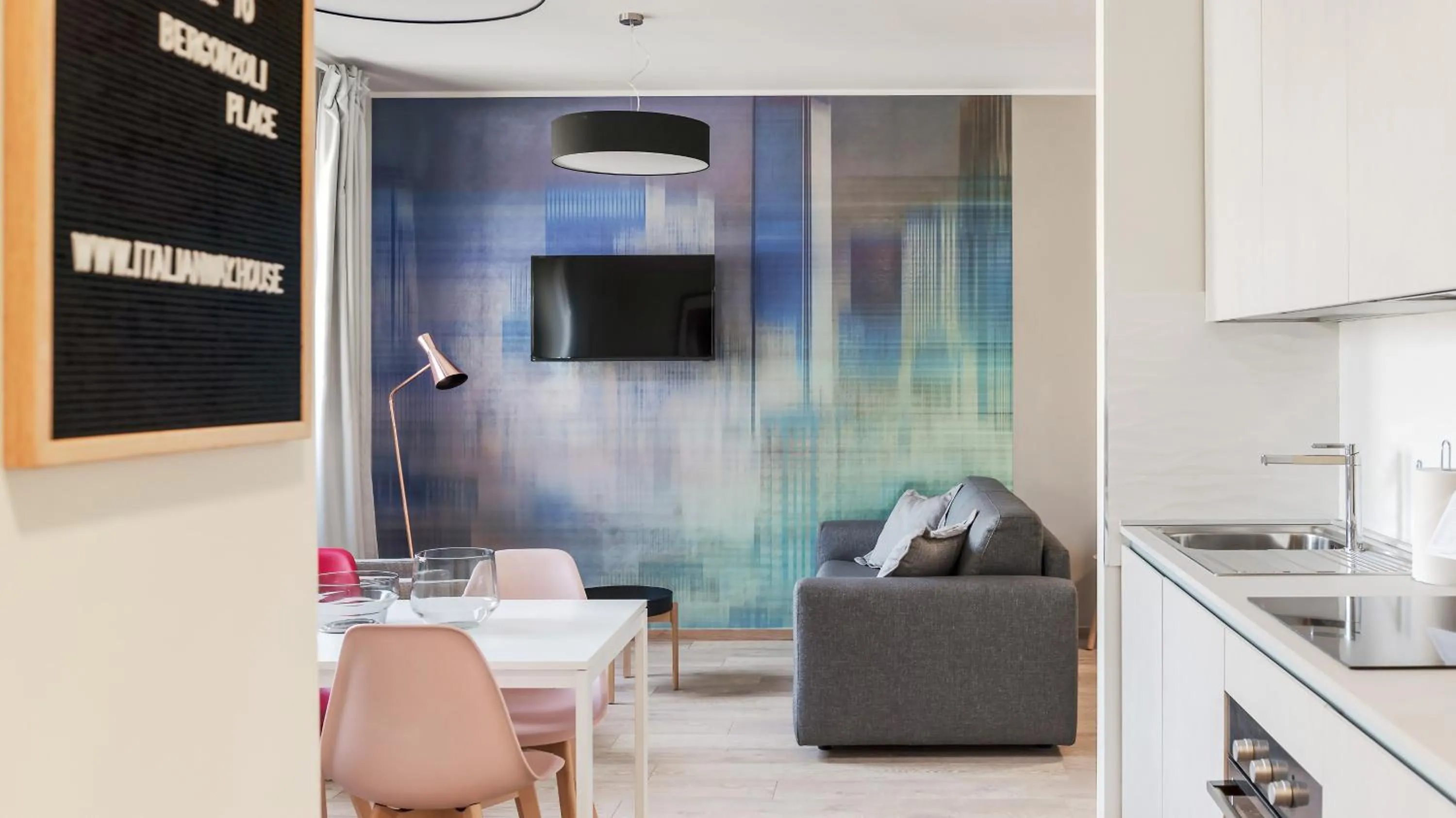 Italianway-Bergonzoli Place