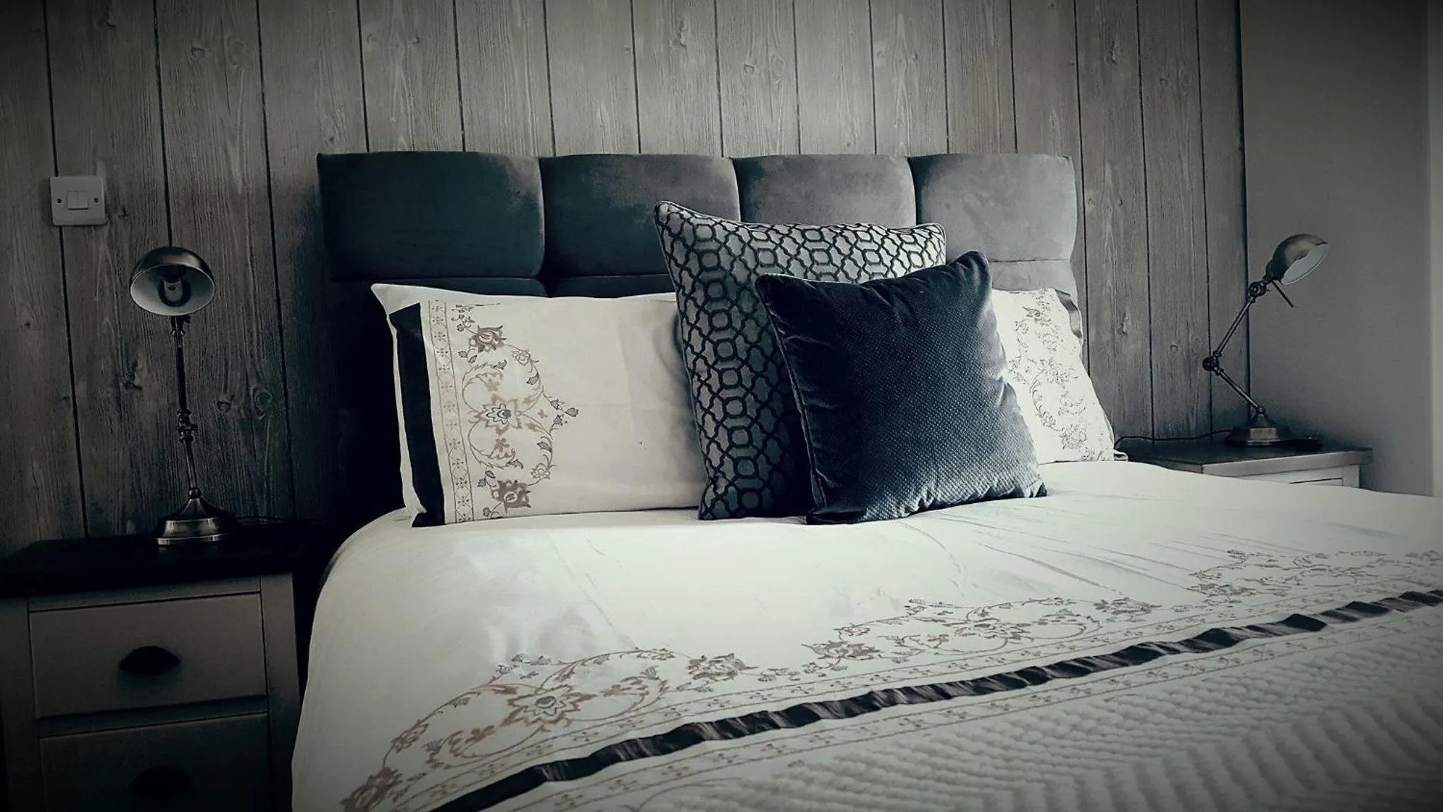 Bed in Bay View Hotel