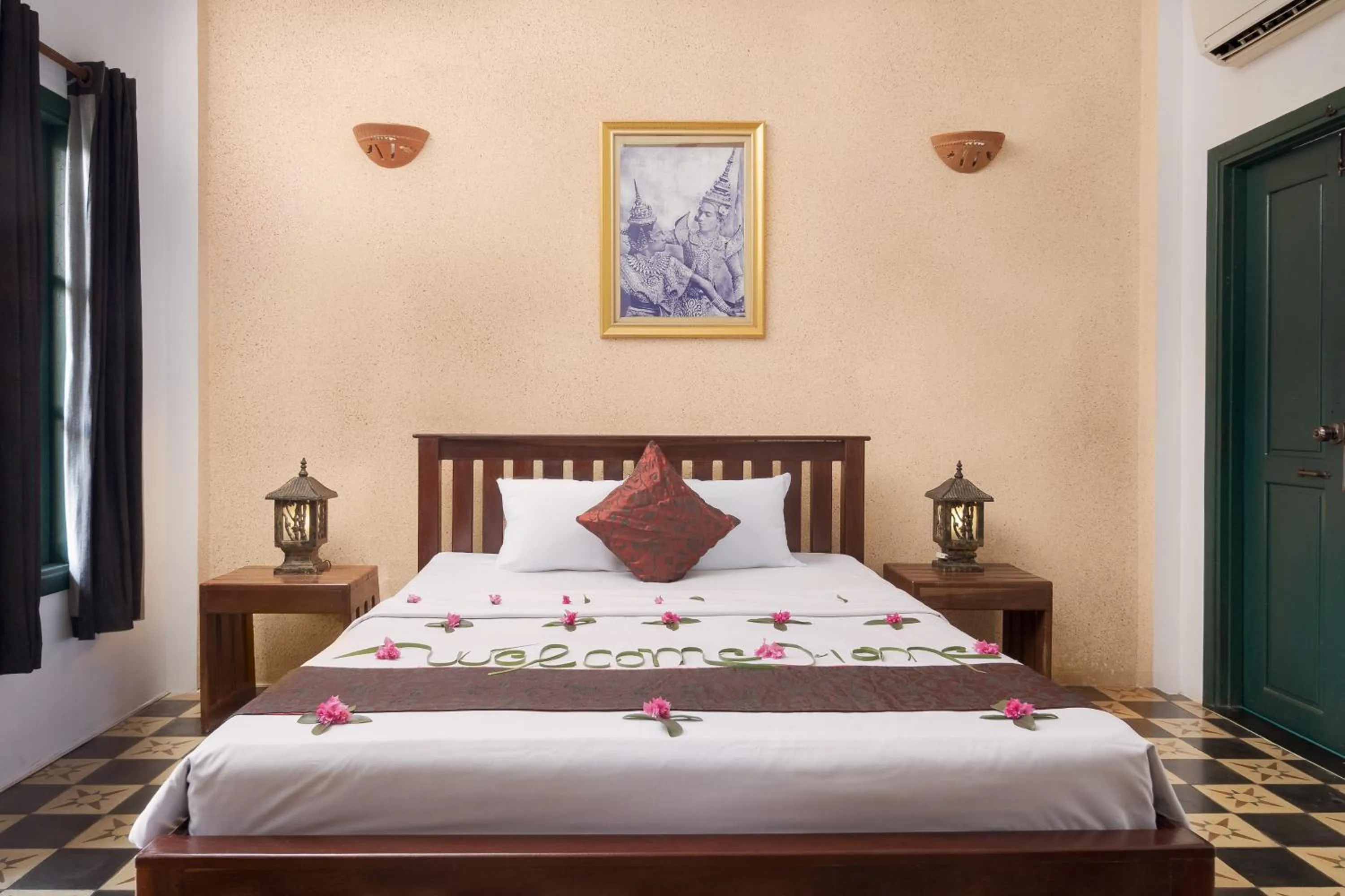 Bedroom, Bed in Golden Banana Residence