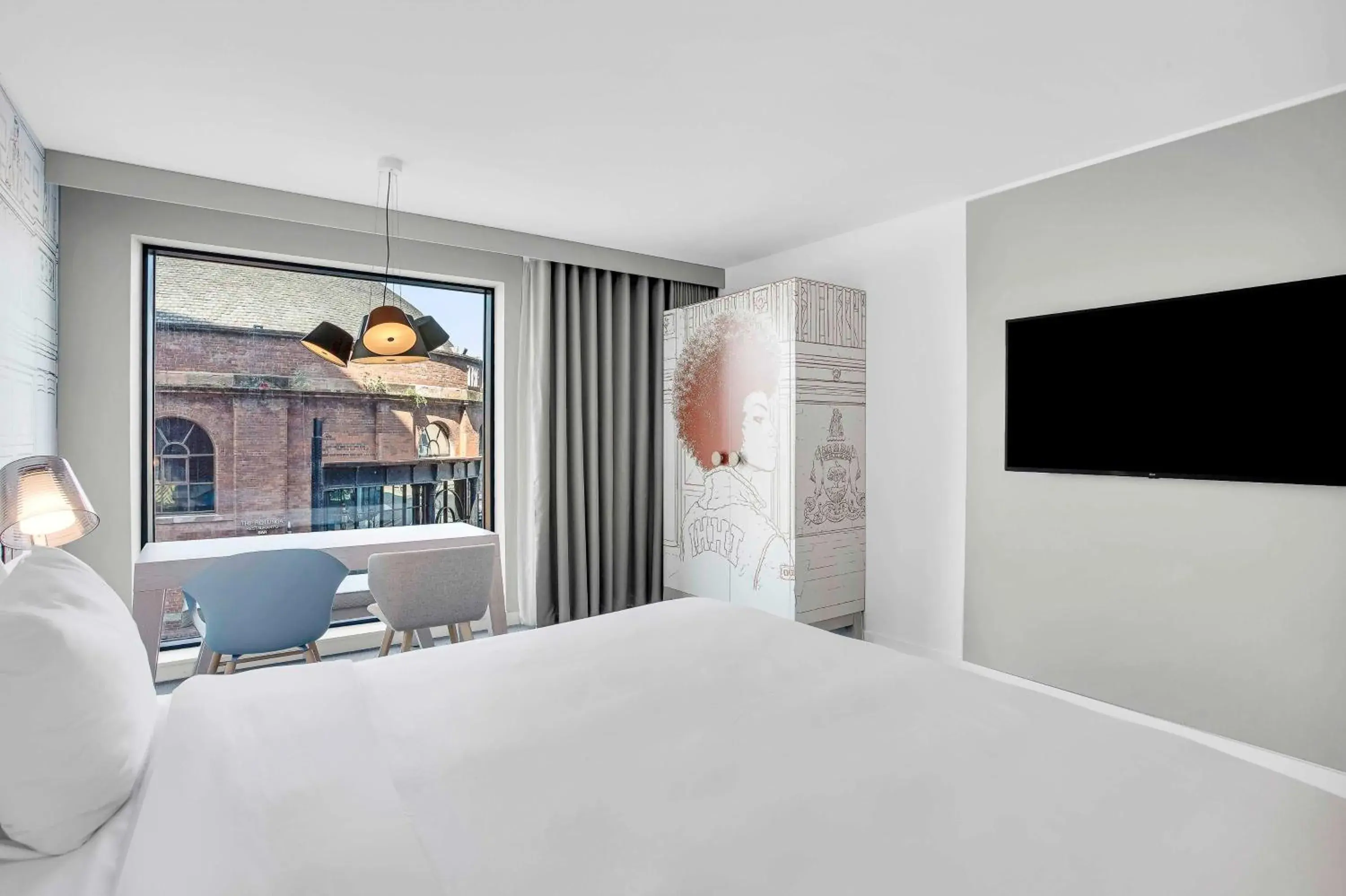 Bedroom, Bed in Radisson RED Hotel, Glasgow Bedroom, Bed in Radisson RED Hotel, Glasgow