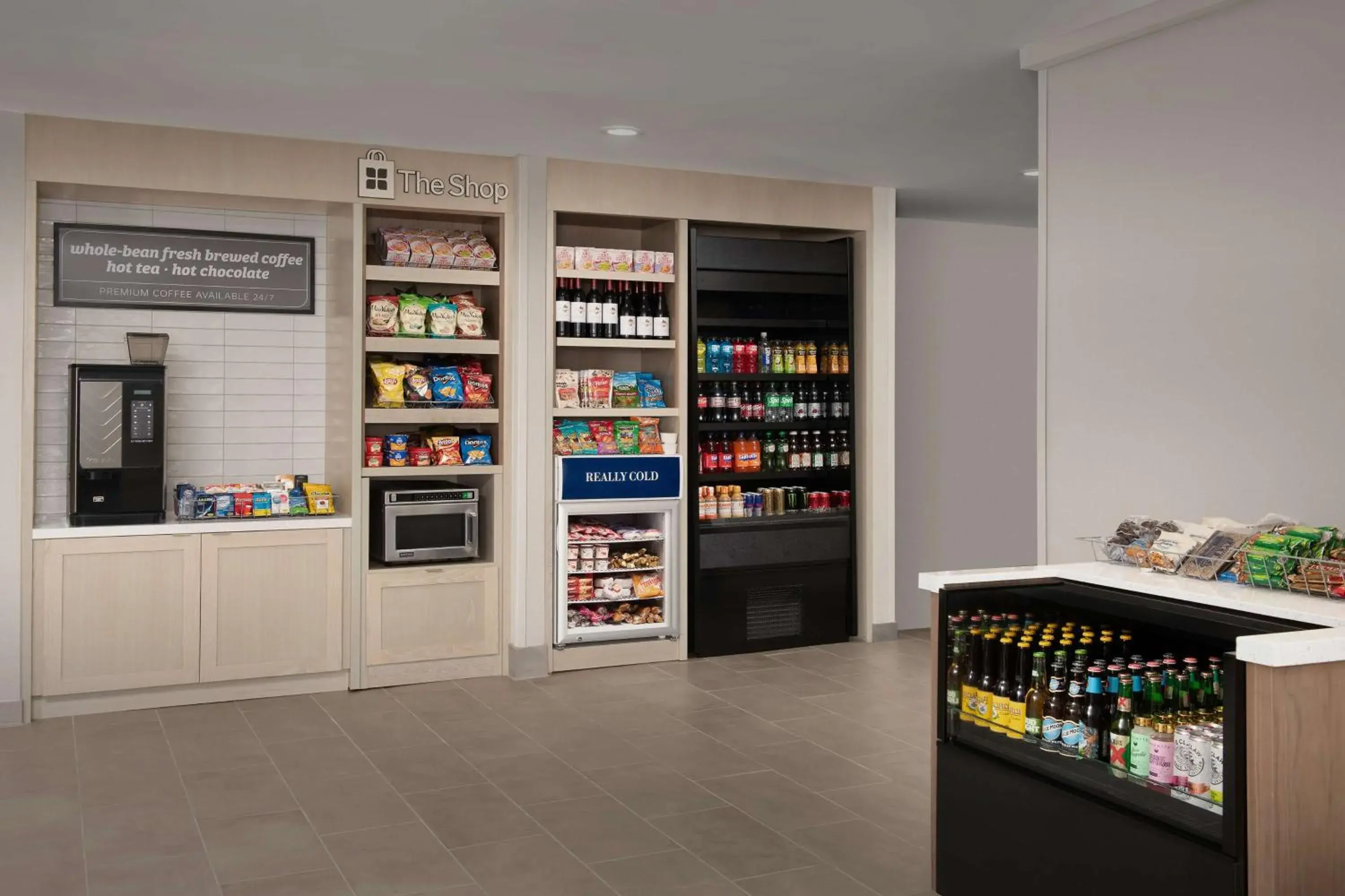 Restaurant/places to eat in Hilton Garden Inn Los Angeles Marina Del Rey Restaurant/places to eat in Hilton Garden Inn Los Angeles Marina Del Rey