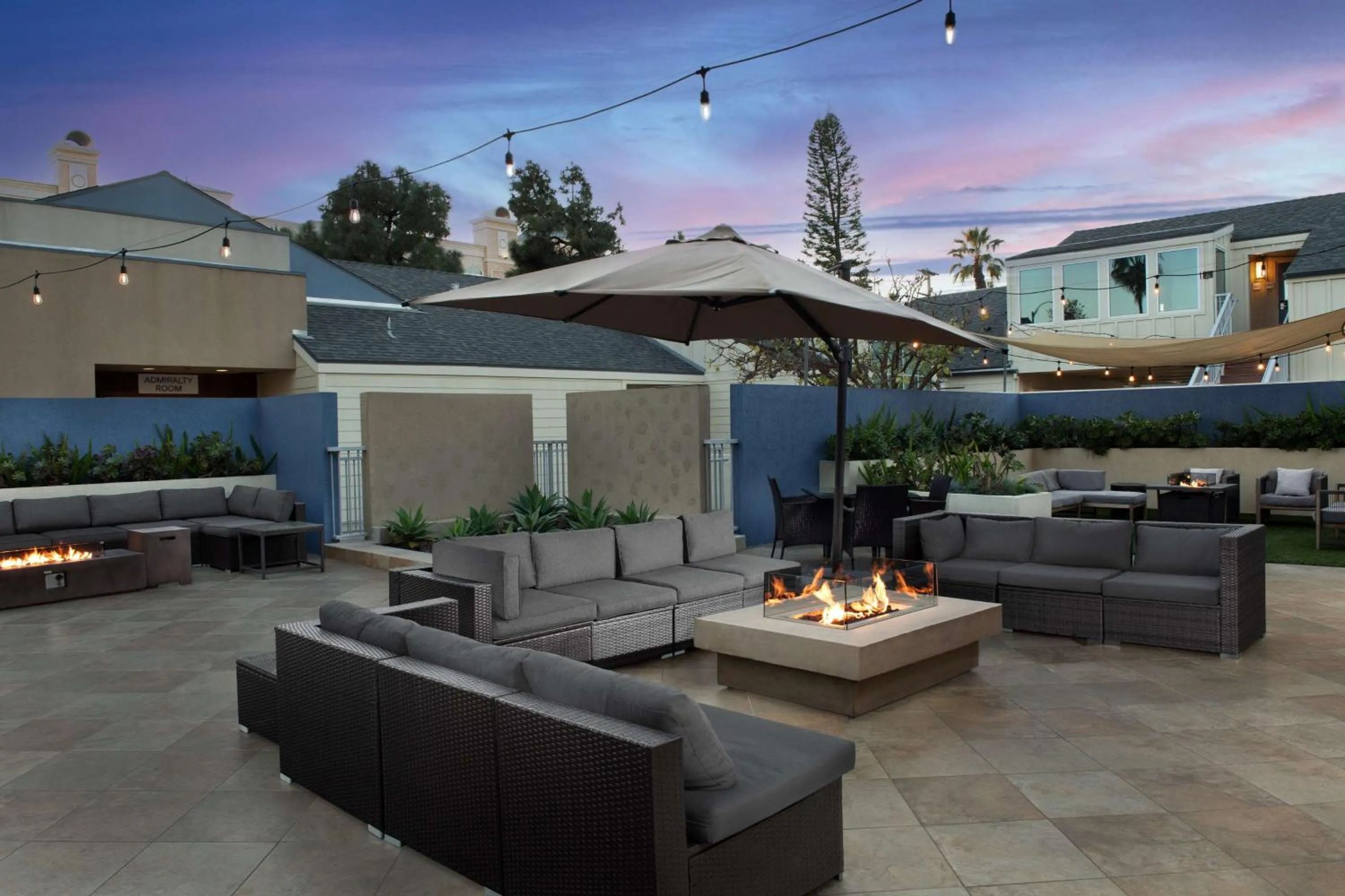 Patio in Hilton Garden Inn Los Angeles Marina Del Rey