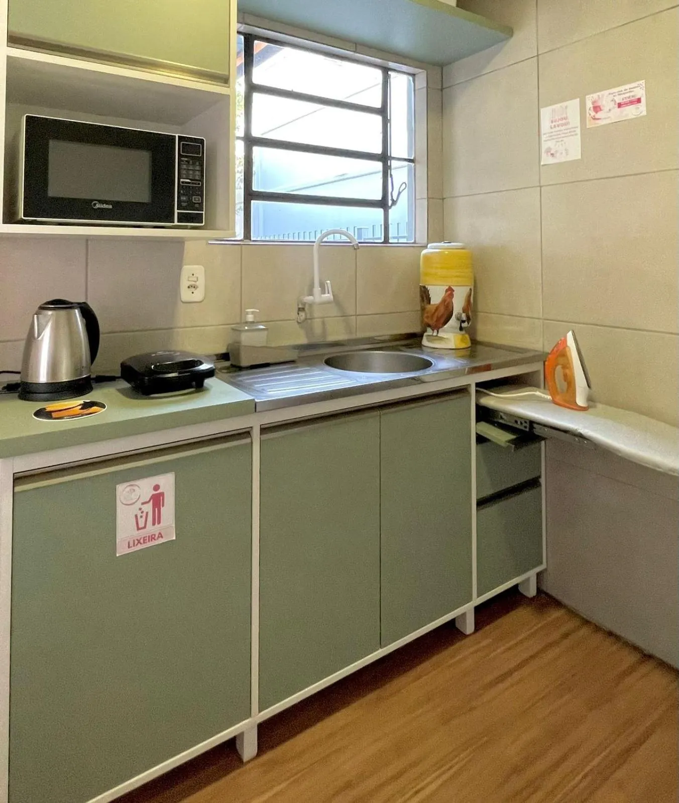 Restaurant/places to eat in Pousada Bello Outono Centro