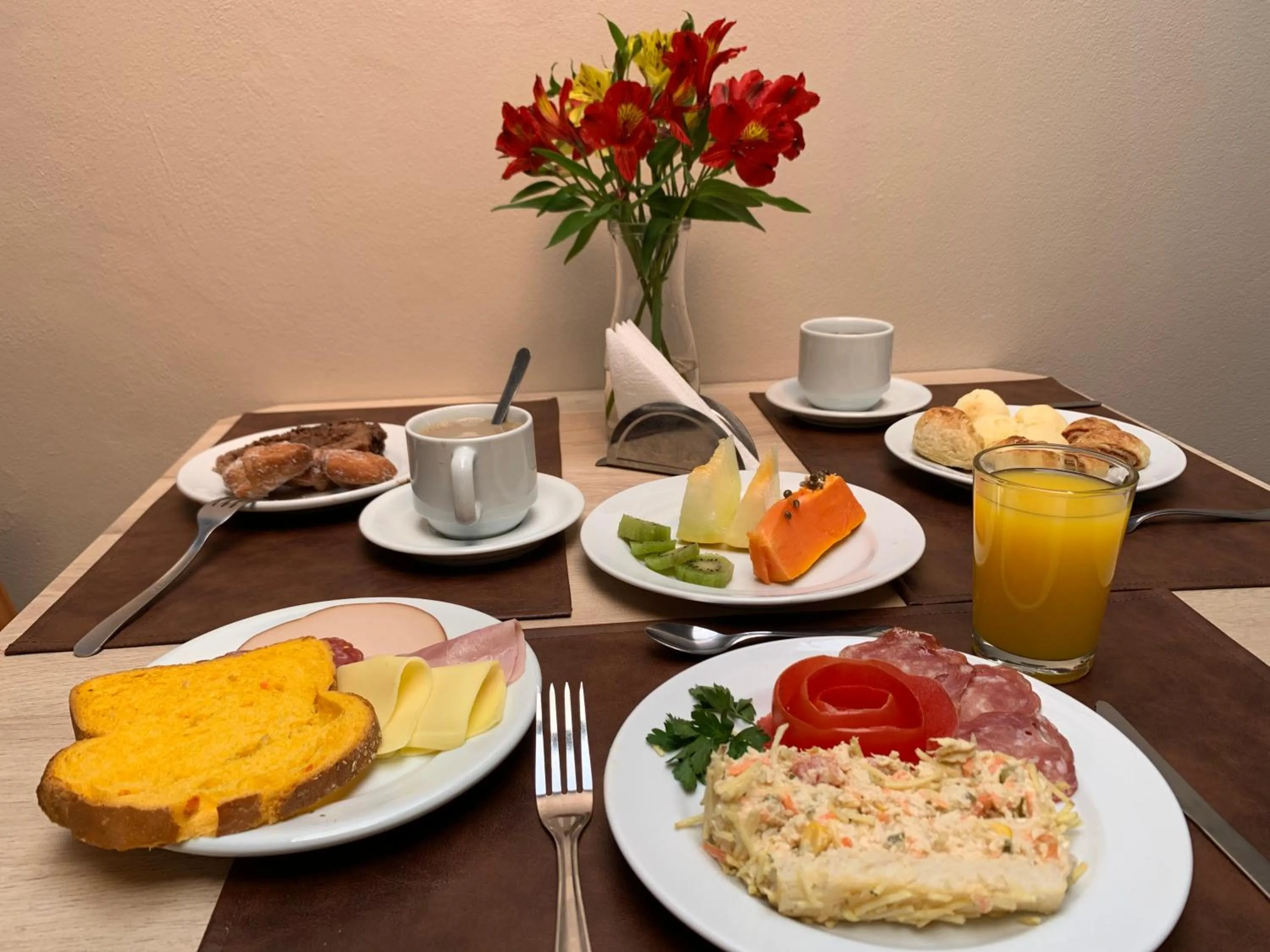 Breakfast in Pousada Bello Outono