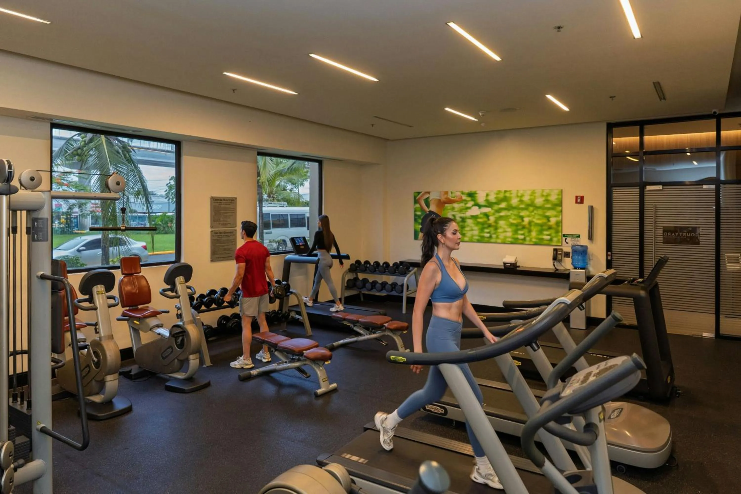 Fitness centre/facilities in Courtyard by Marriott Panama Metromall