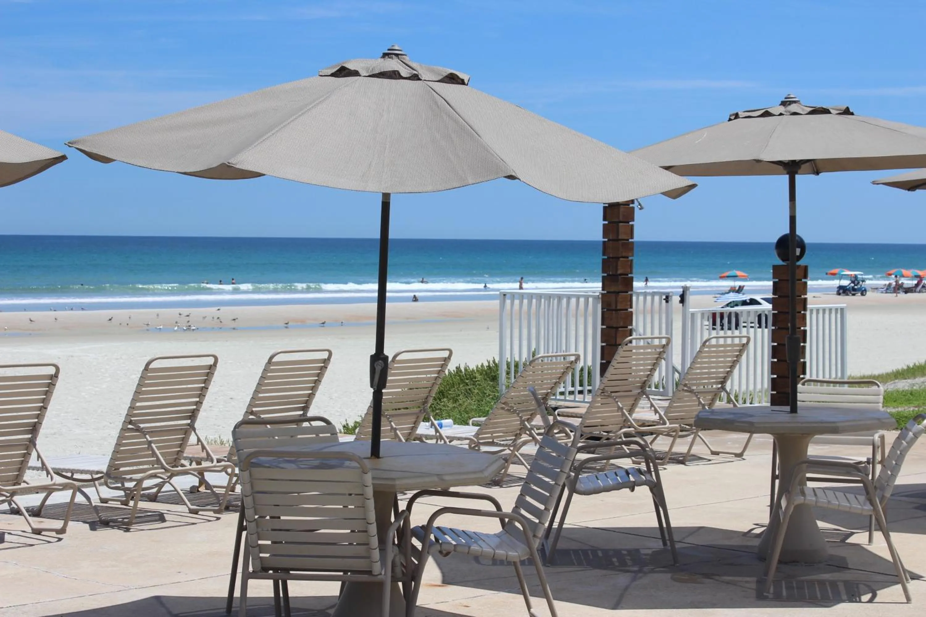 Patio in Shoreline Suites & Cabana Cottages – Beachfront