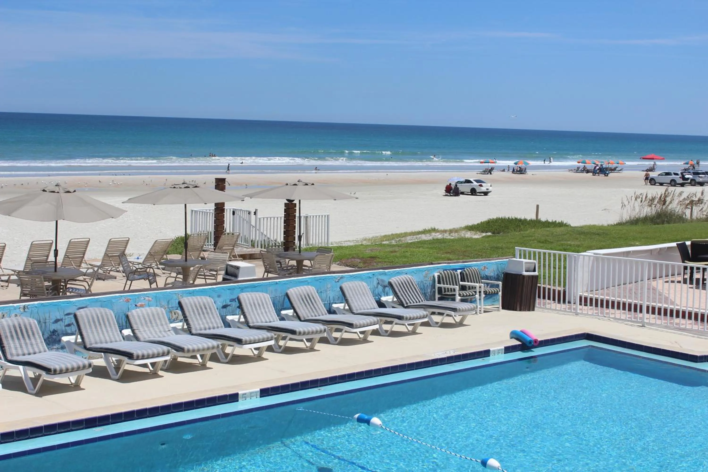 Sea view in Shoreline Suites & Cabana Cottages – Beachfront