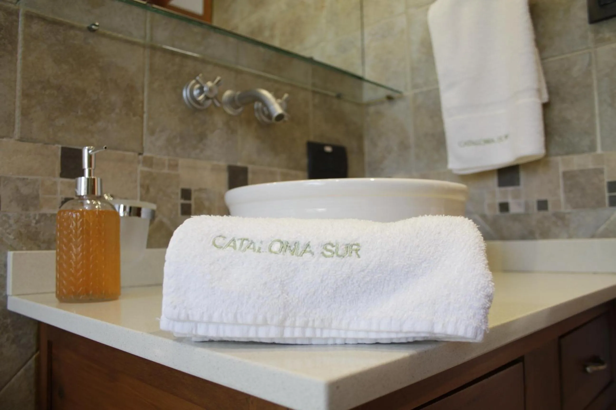 towels in Catalonia Sur Aparts-Spa