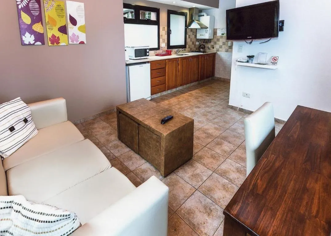 Dining area in Catalonia Sur Aparts-Spa