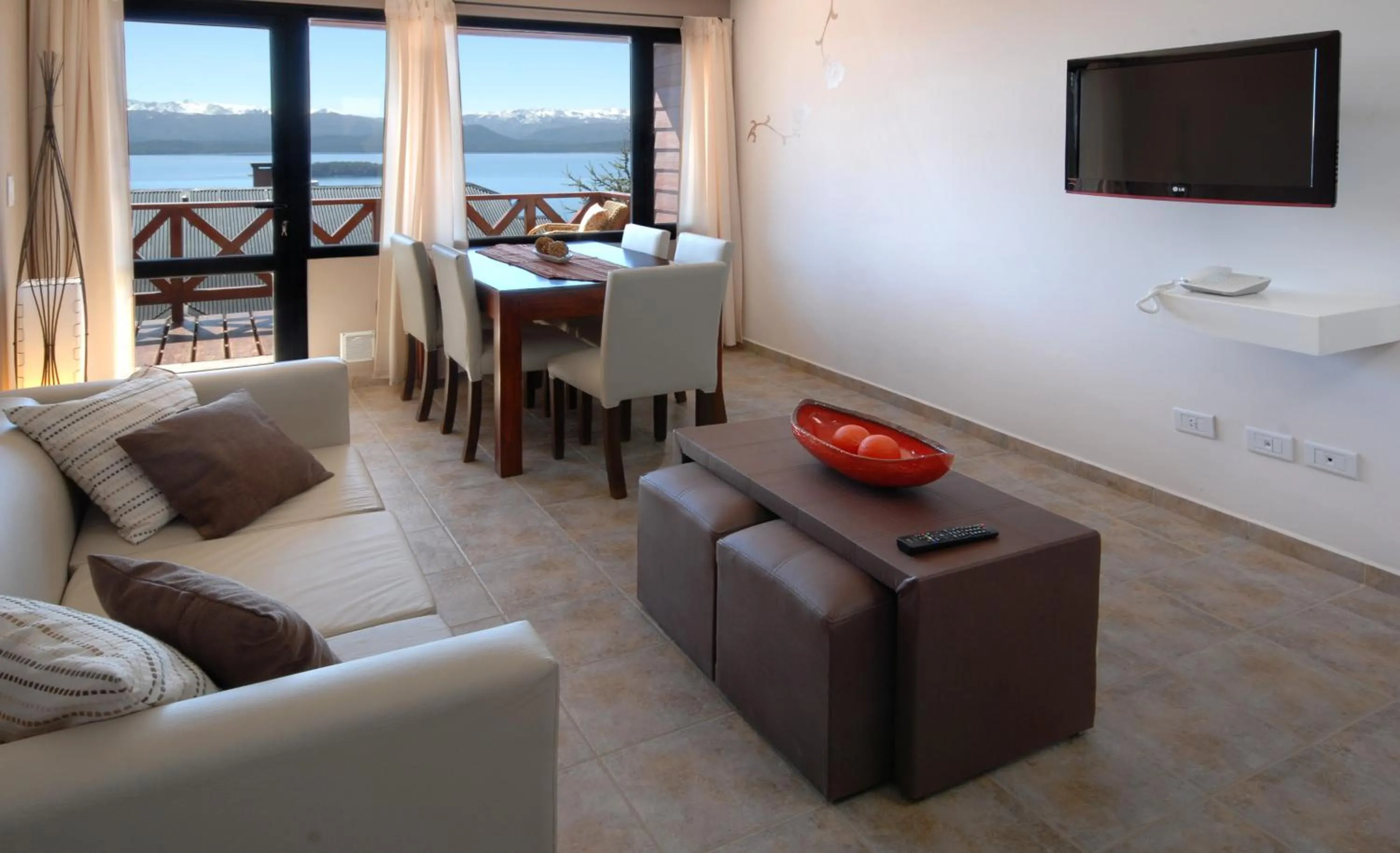 Living room in Catalonia Sur Aparts-Spa