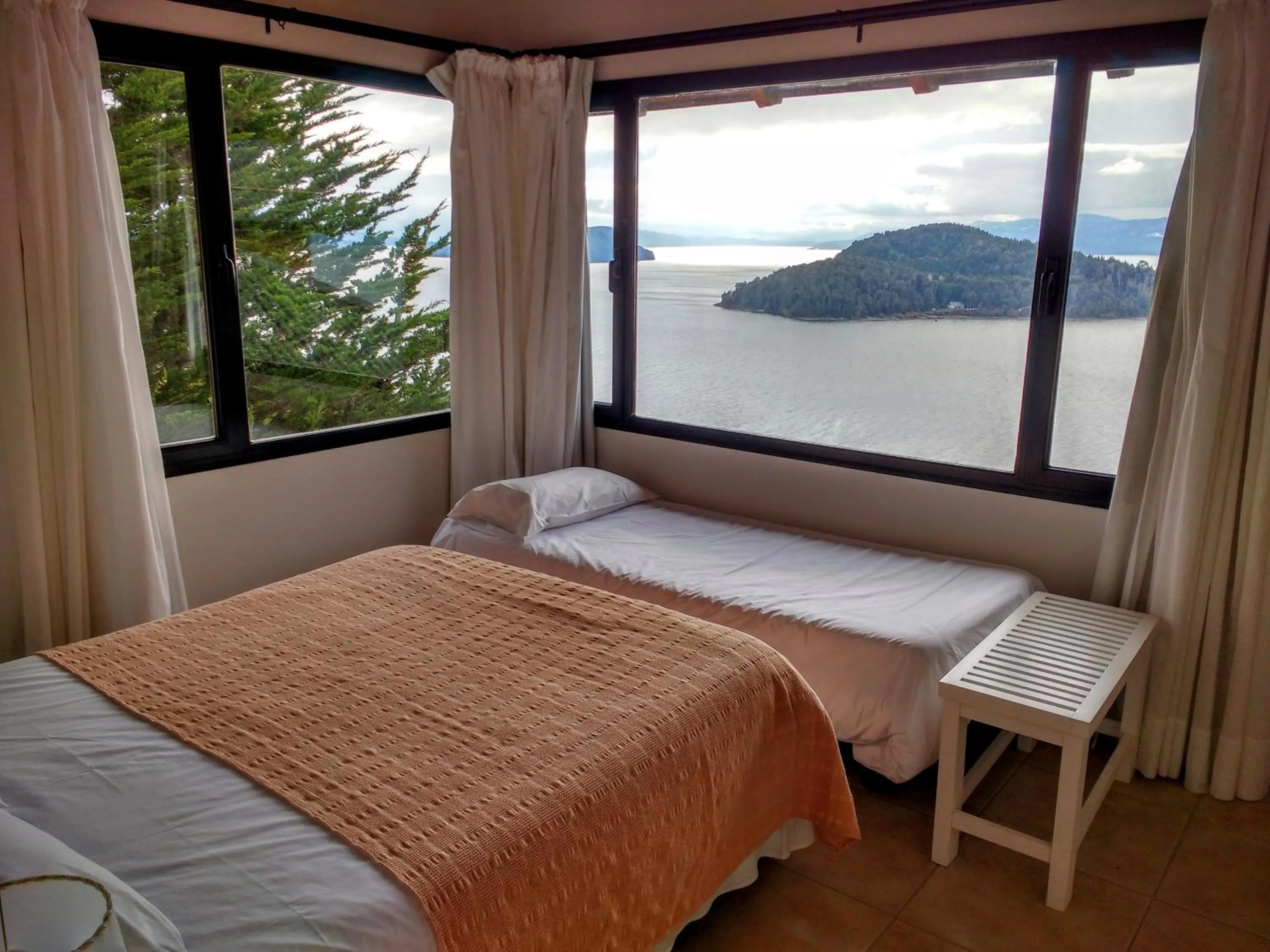 Bedroom, Bed in Catalonia Sur Aparts-Spa