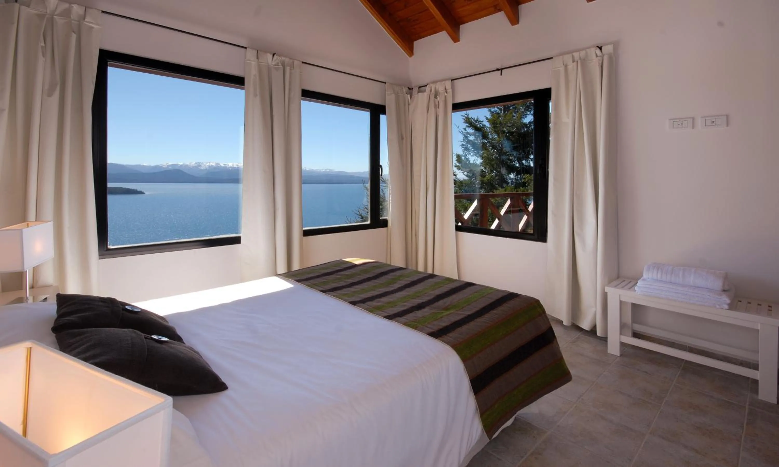 Bed in Catalonia Sur Aparts-Spa