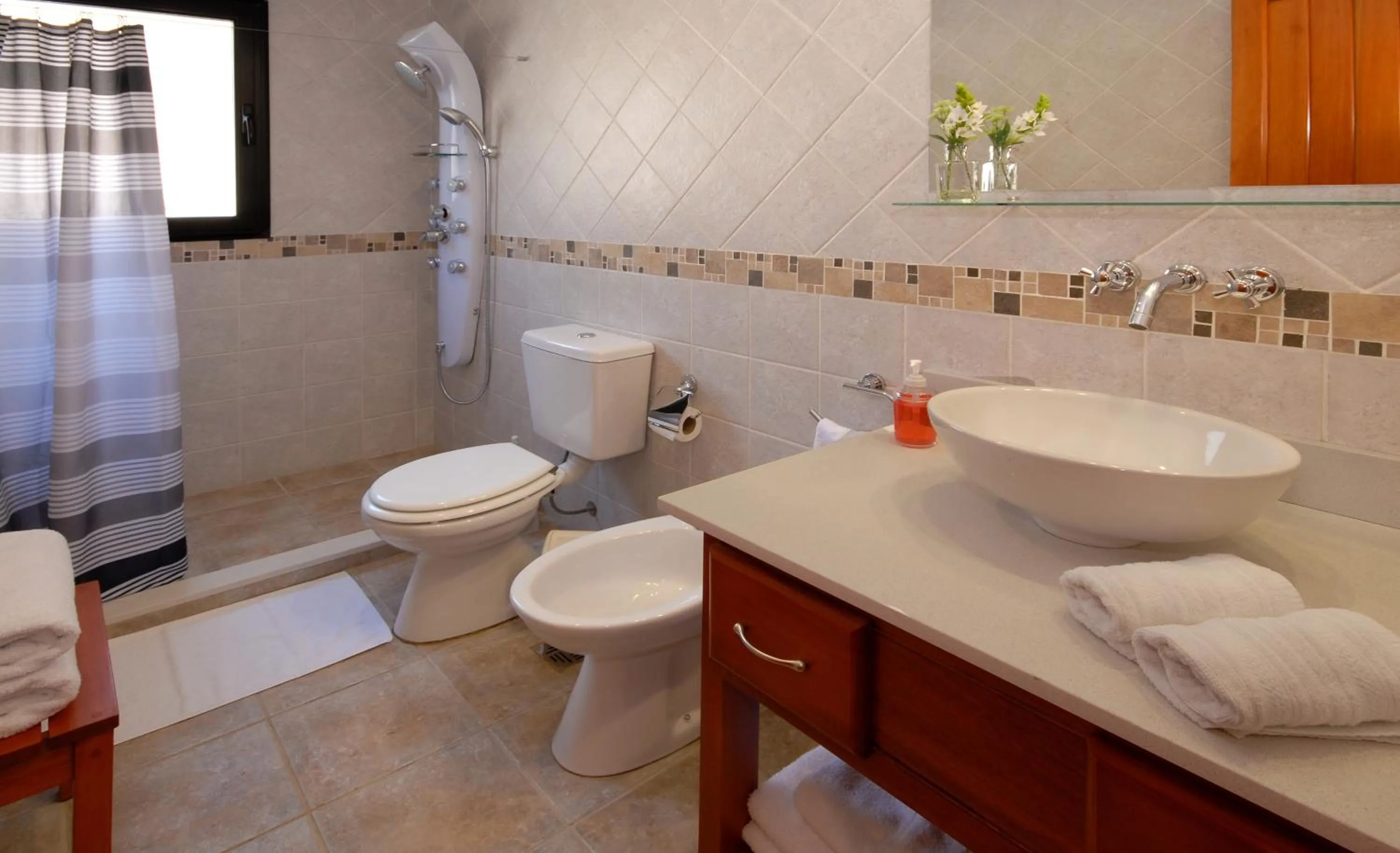 Bathroom in Catalonia Sur Aparts-Spa