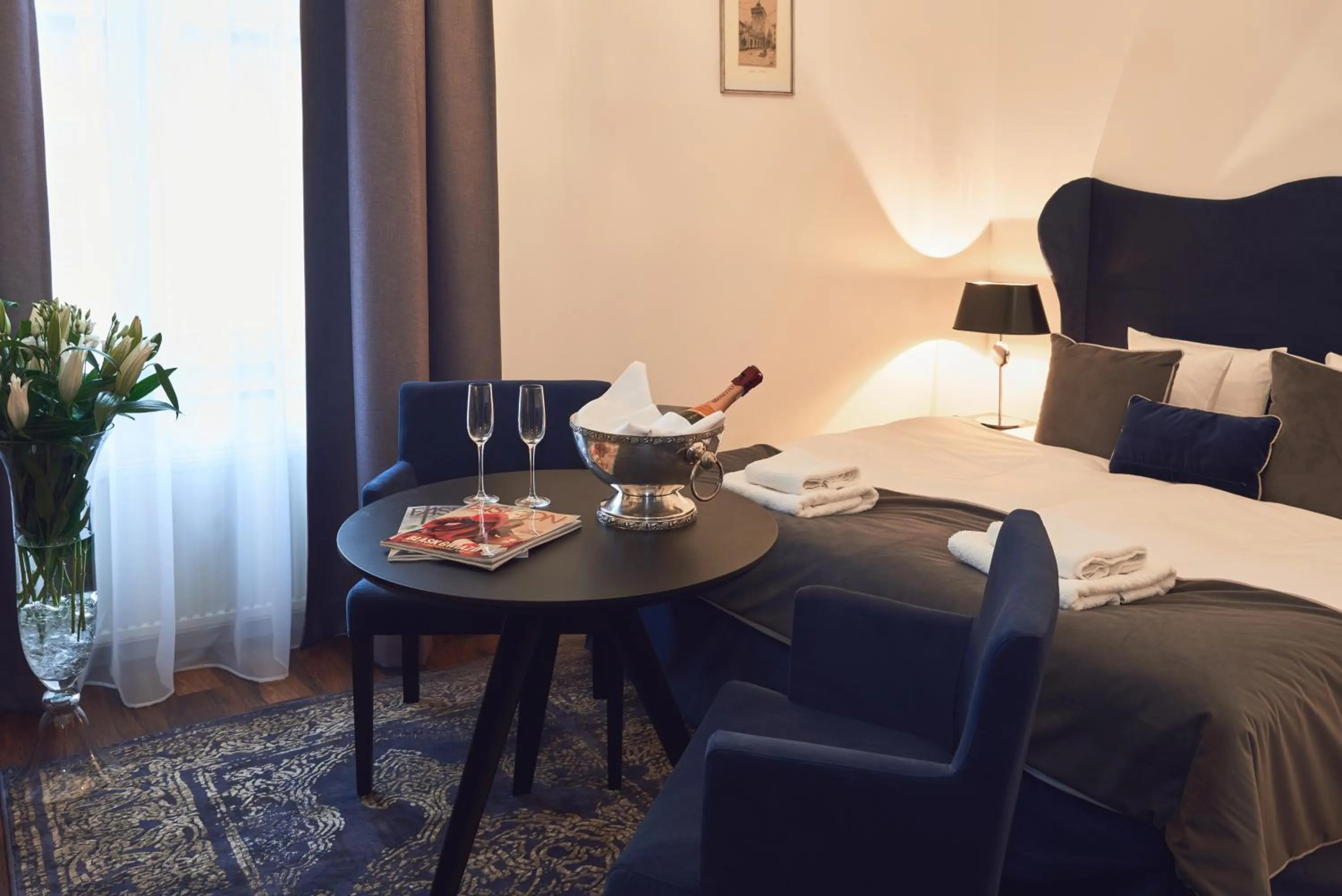 Photo of the whole room, Bed in Shalom Kazimierz