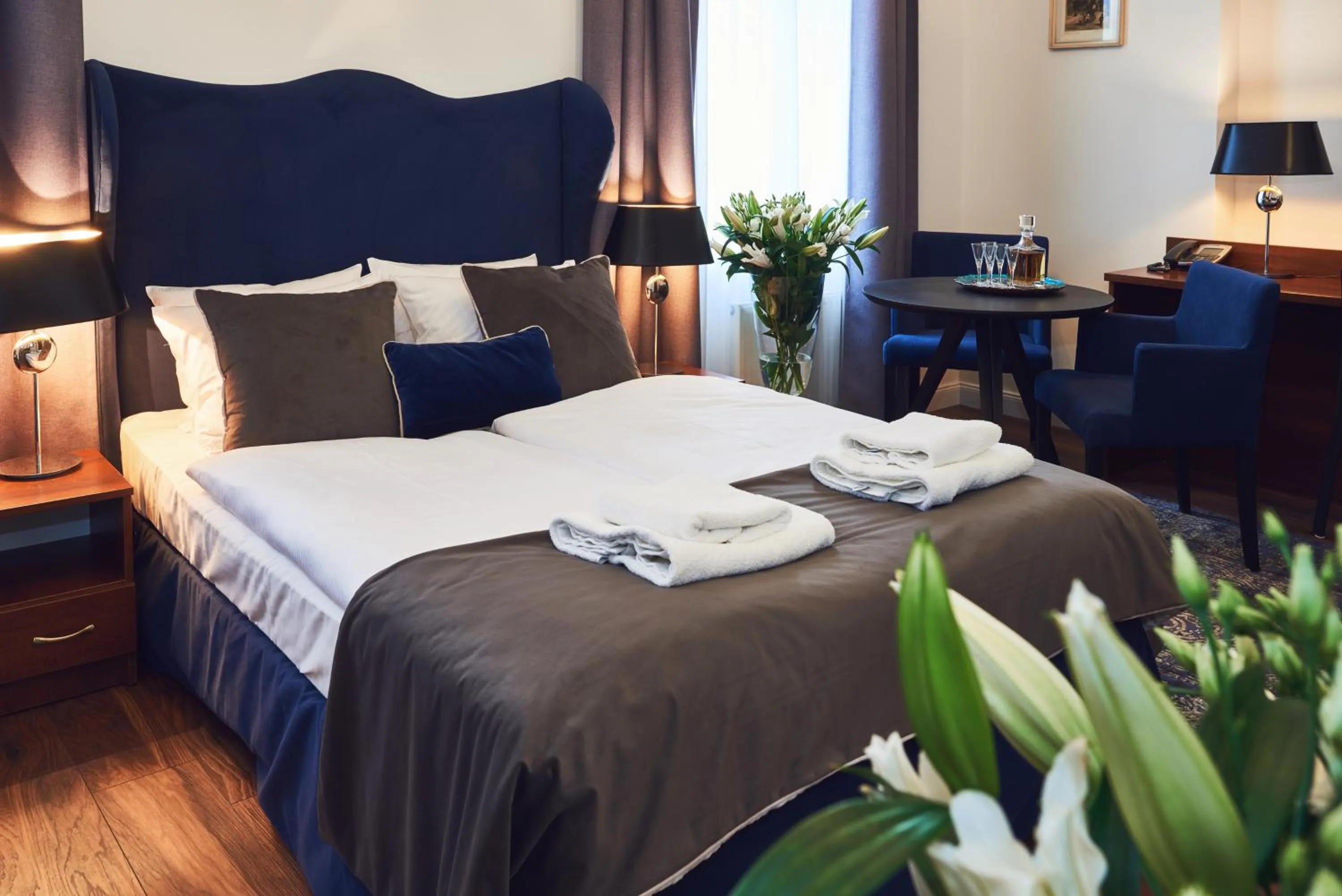 Photo of the whole room, Bed in Shalom Kazimierz