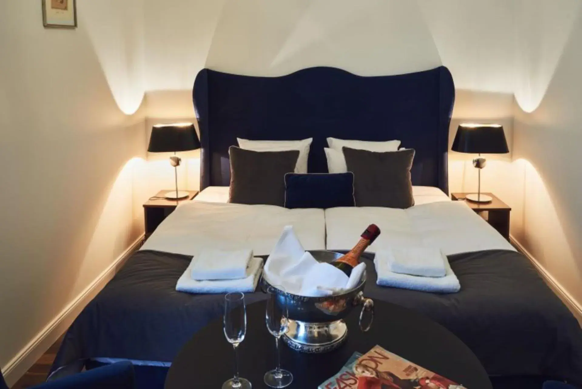 Budget Double Room in Shalom Kazimierz Budget Double Room in Shalom Kazimierz