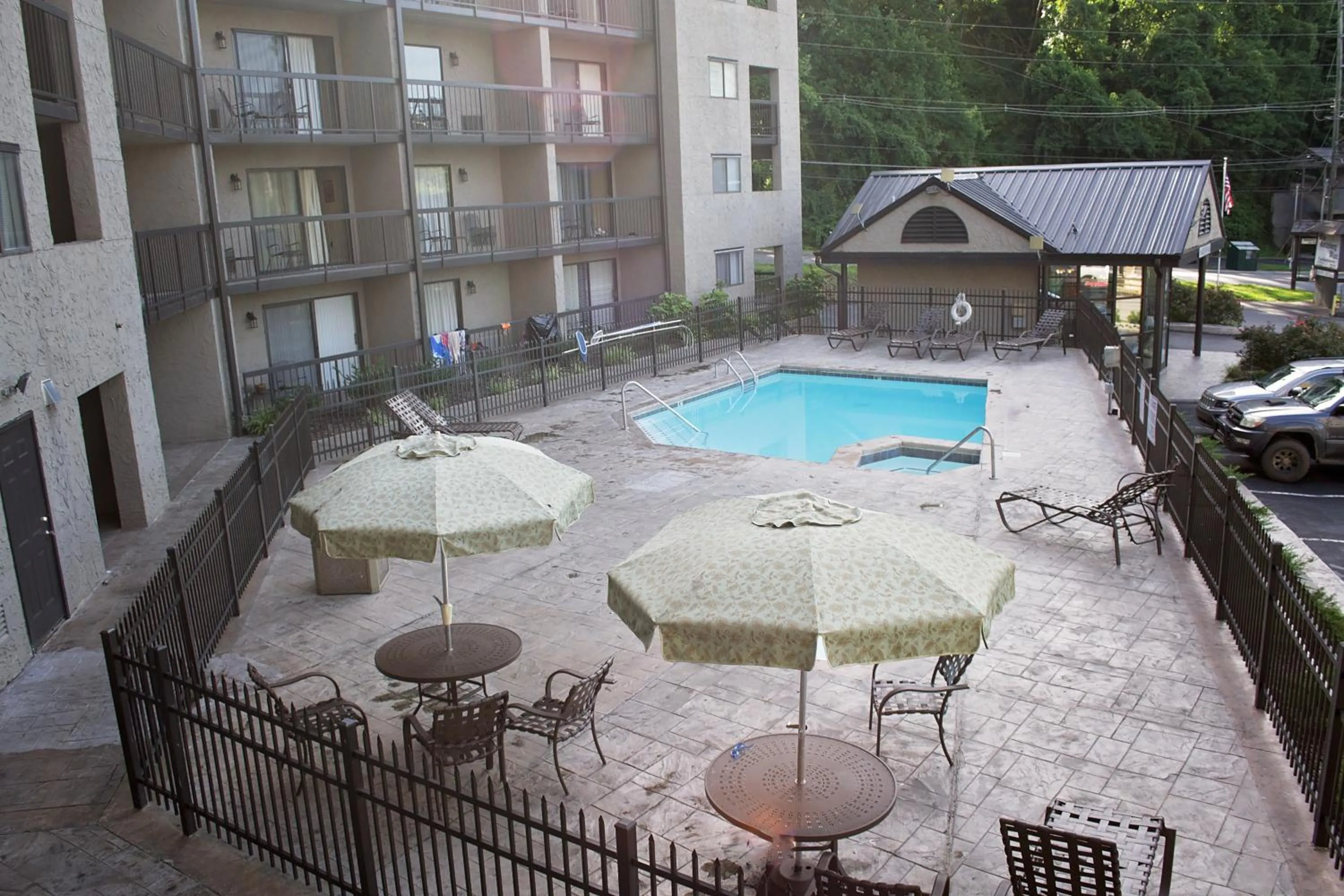 Swimming pool in Olde Gatlinburg Rentals