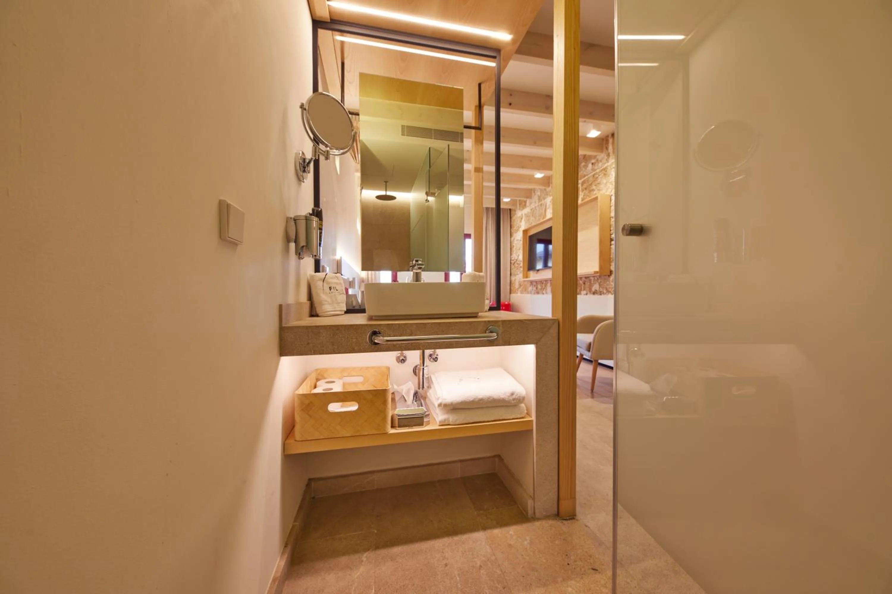 Shower in Fil Suites