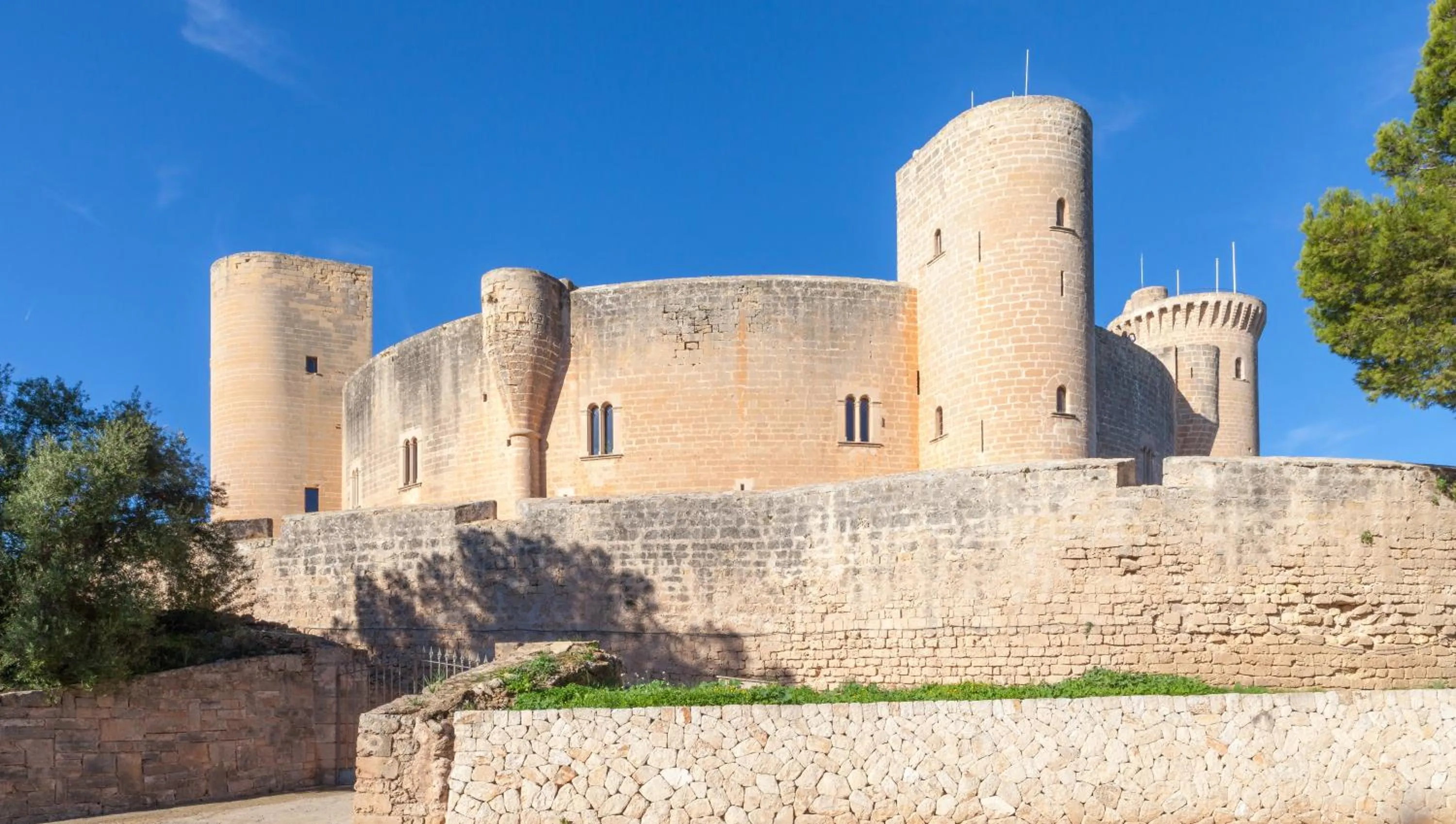 Nearby landmark in Fil Suites