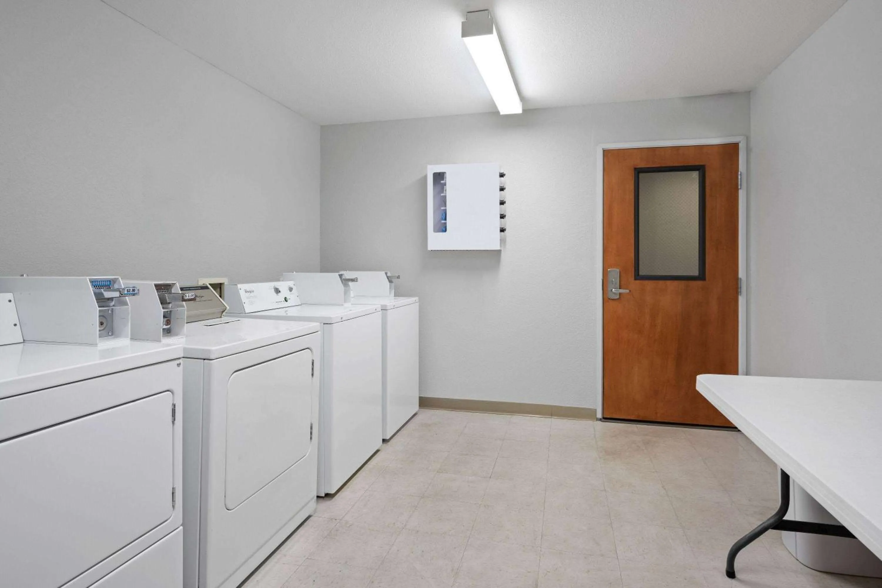 laundry in Microtel Inn & Suites by Wyndham of Houma