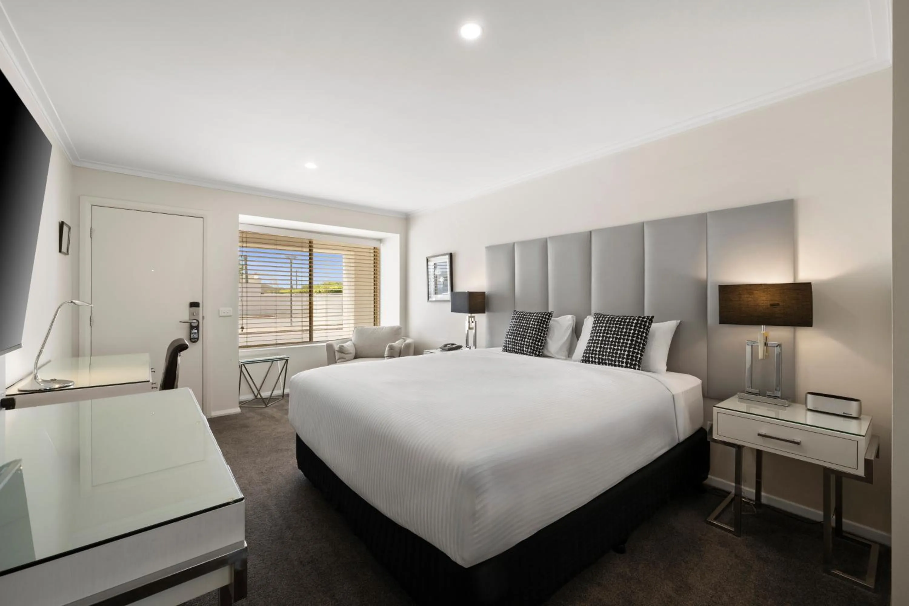 Bedroom, Bed in The Carrington Hotel