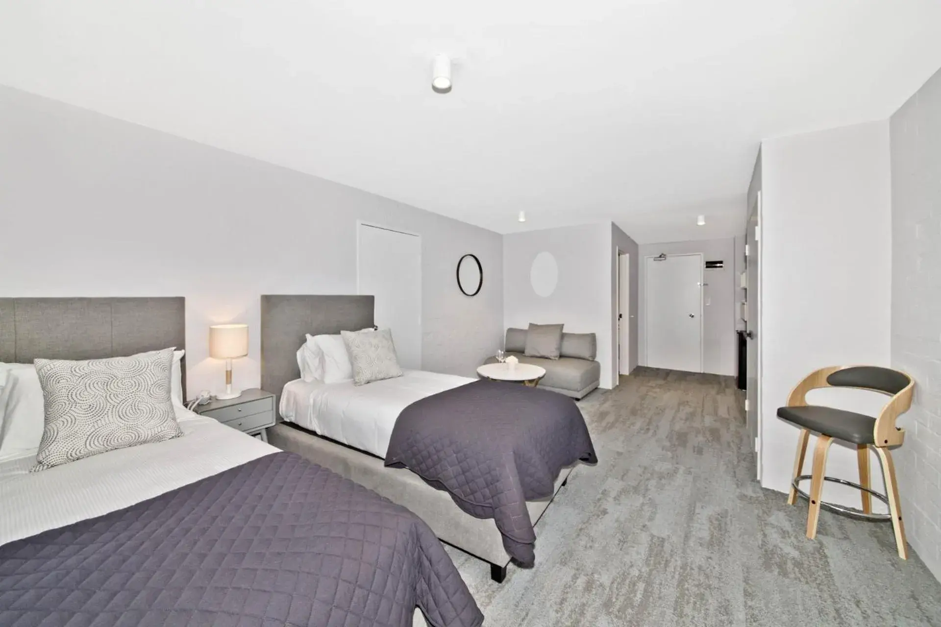 Photo of the whole room, Bed in Atrium Hotel Mandurah Photo of the whole room, Bed in Atrium Hotel Mandurah