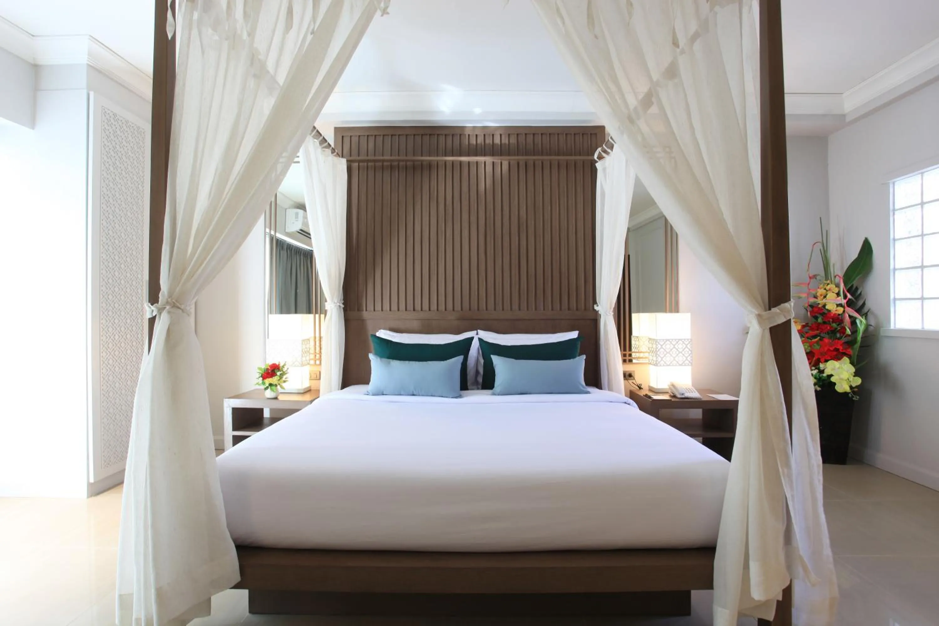 Bedroom, Bed in Adema Boutique Karon