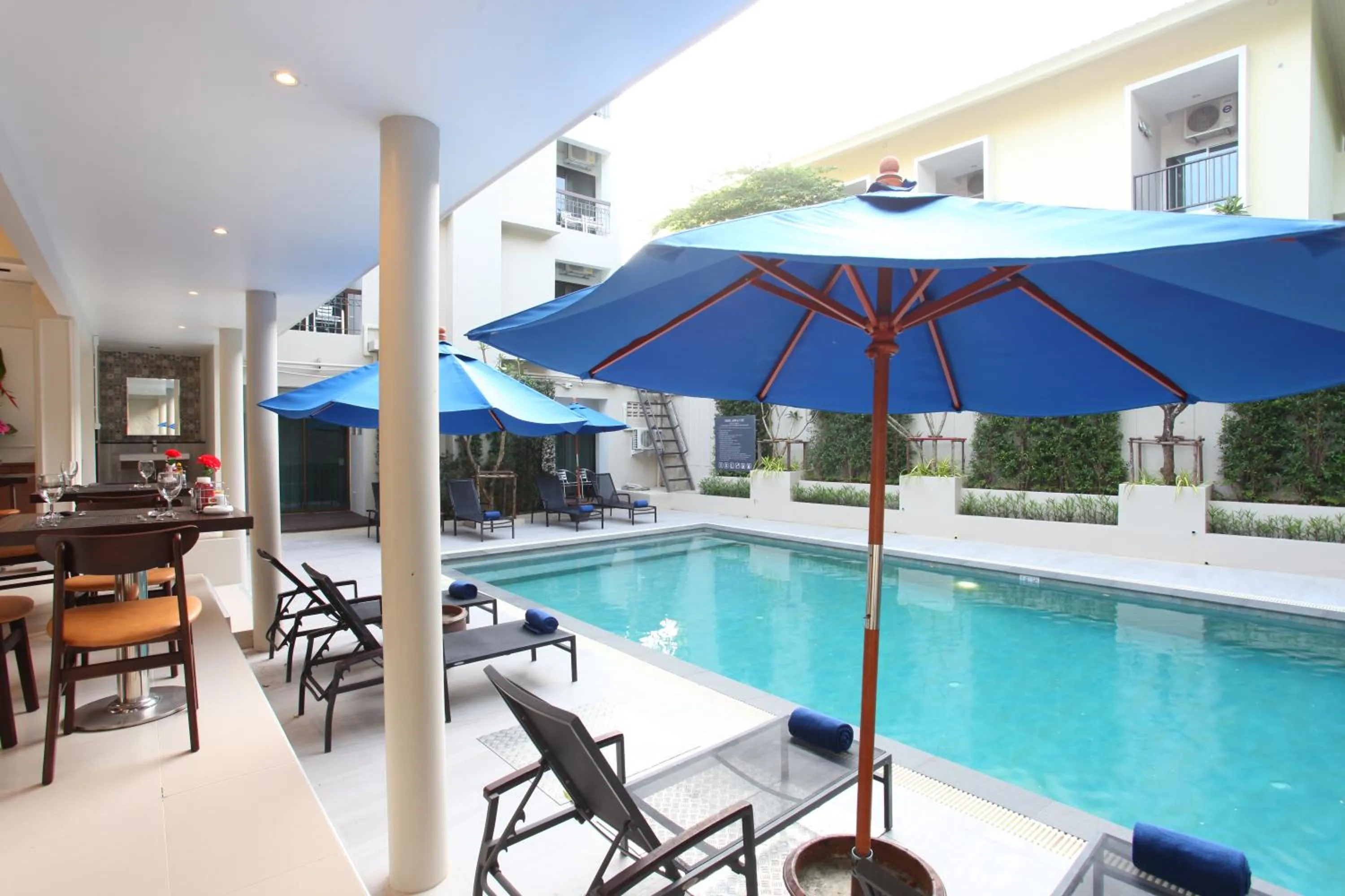 Swimming pool in Adema Boutique Karon
