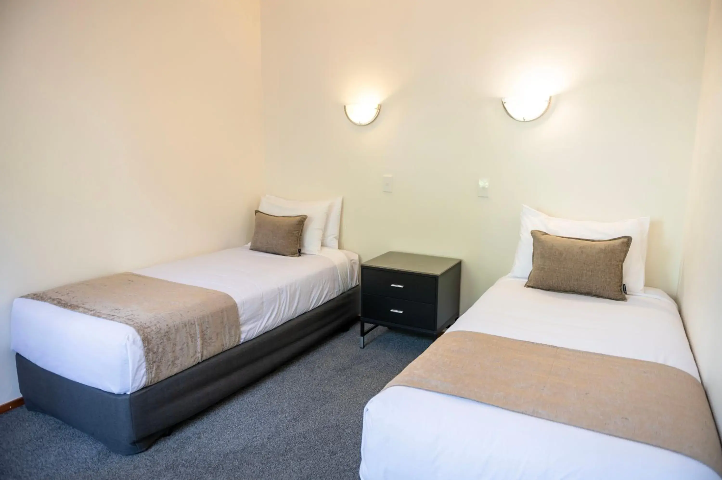 Bedroom, Bed in Punga Grove Bedroom, Bed in Punga Grove