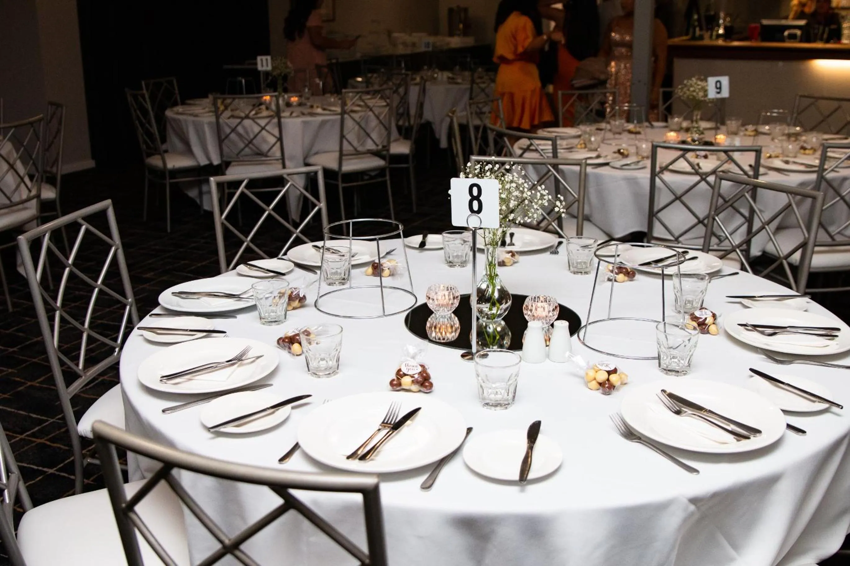 Banquet/Function facilities in Overlander Hotel Motel