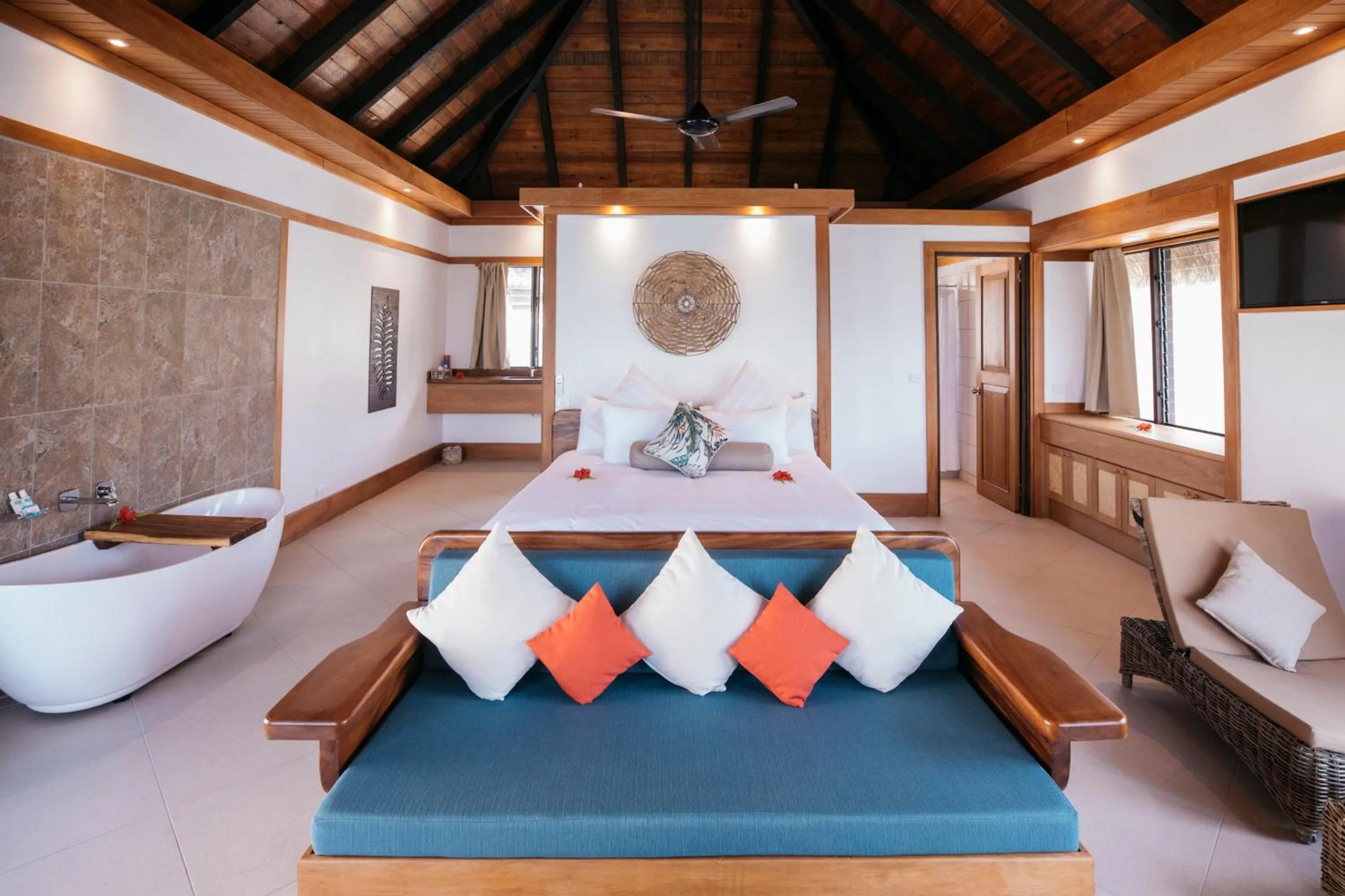 Bed in Koro Sun Resort & Rainforest Spa