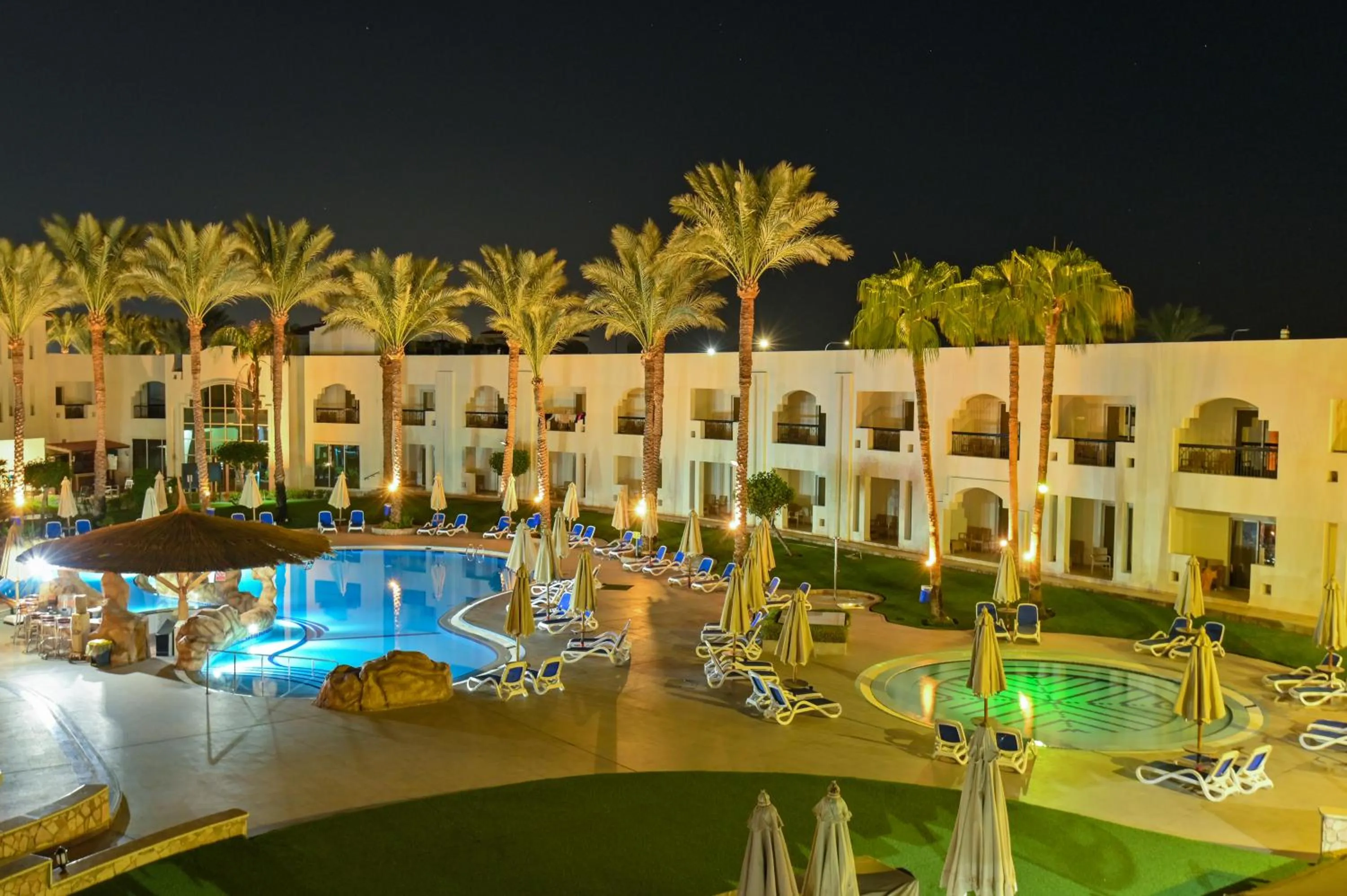 Swimming pool in Xperience St. George Sharm El Sheikh