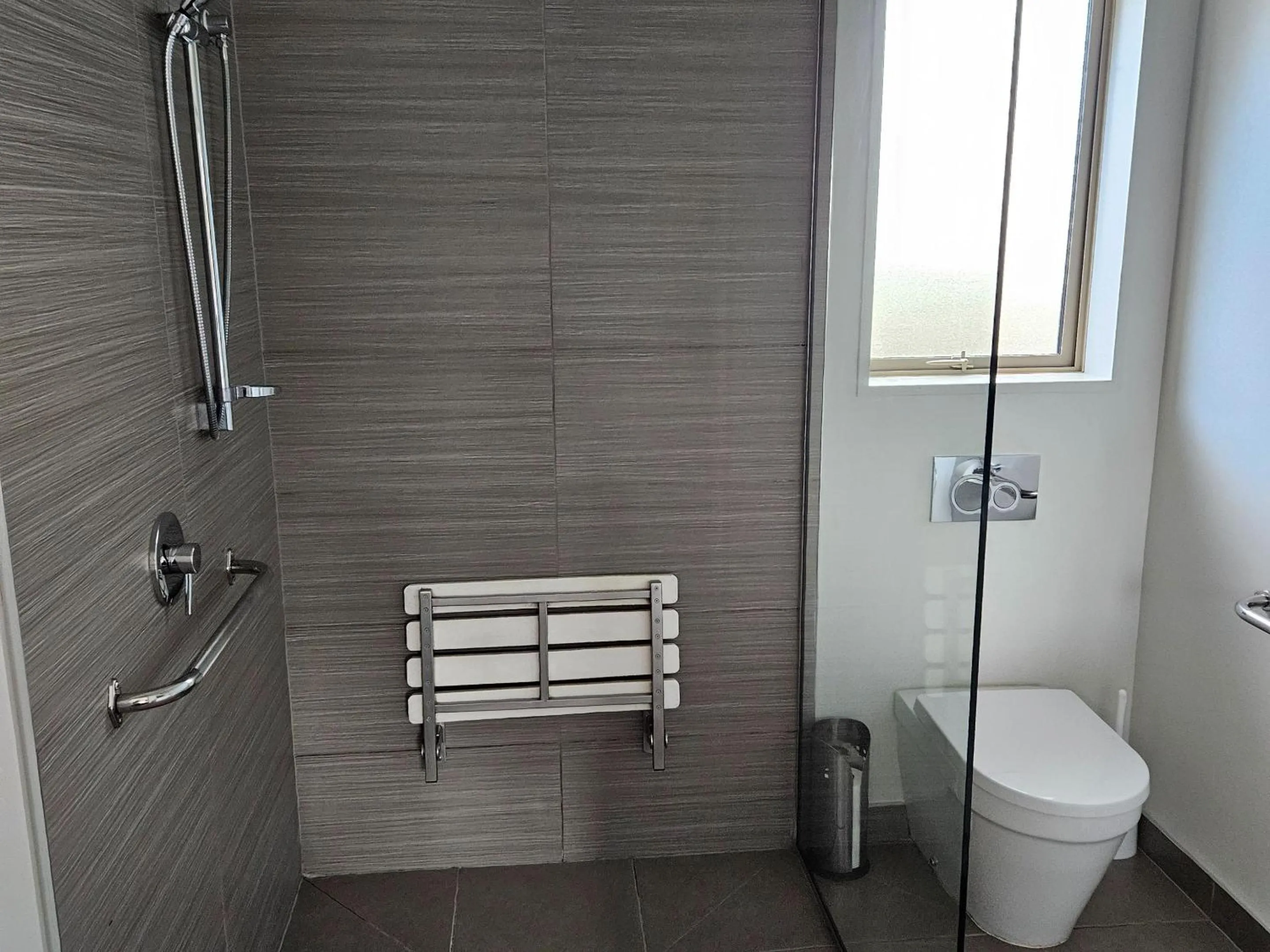 Shower in Aachen Place Motel