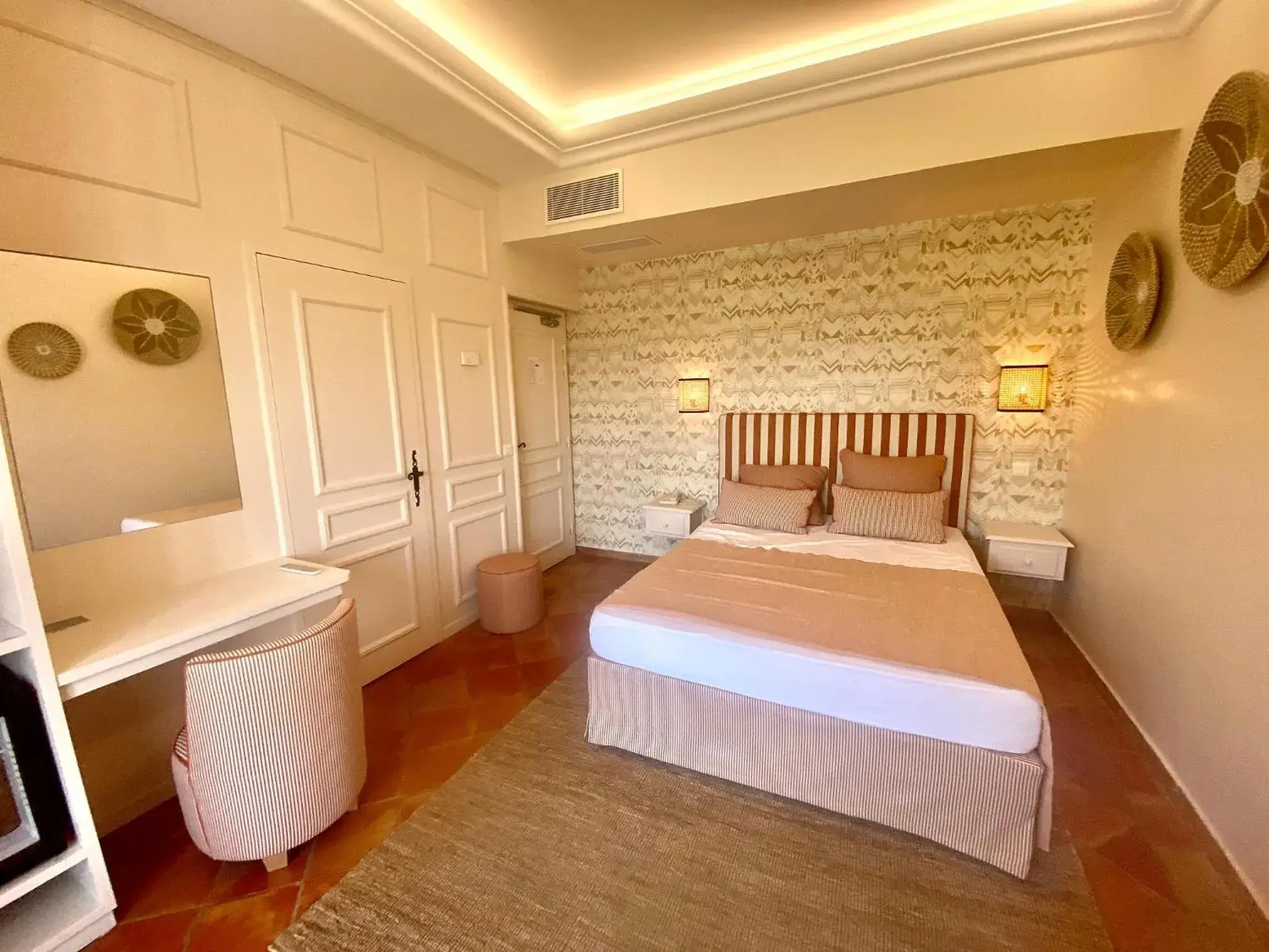 Prestige Room Sea View in La Bastide Du Port - Hôtel de Charme Prestige Room Sea View in La Bastide Du Port - Hôtel de Charme