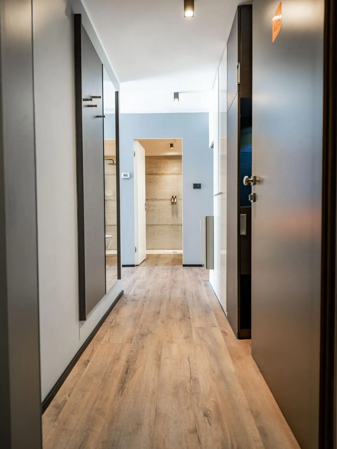 wardrobe in Hotel City Maribor