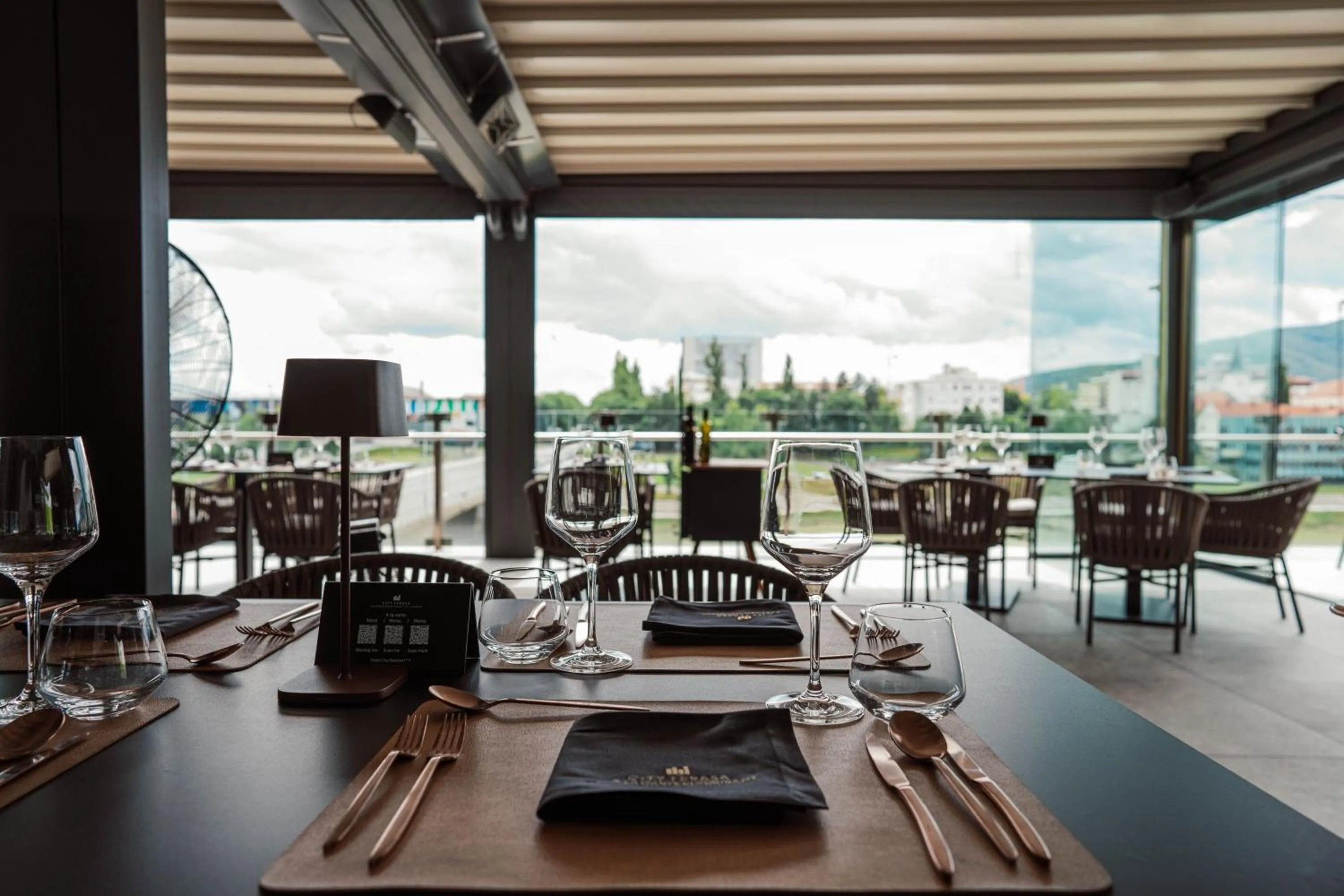 Restaurant/places to eat in Hotel City Maribor